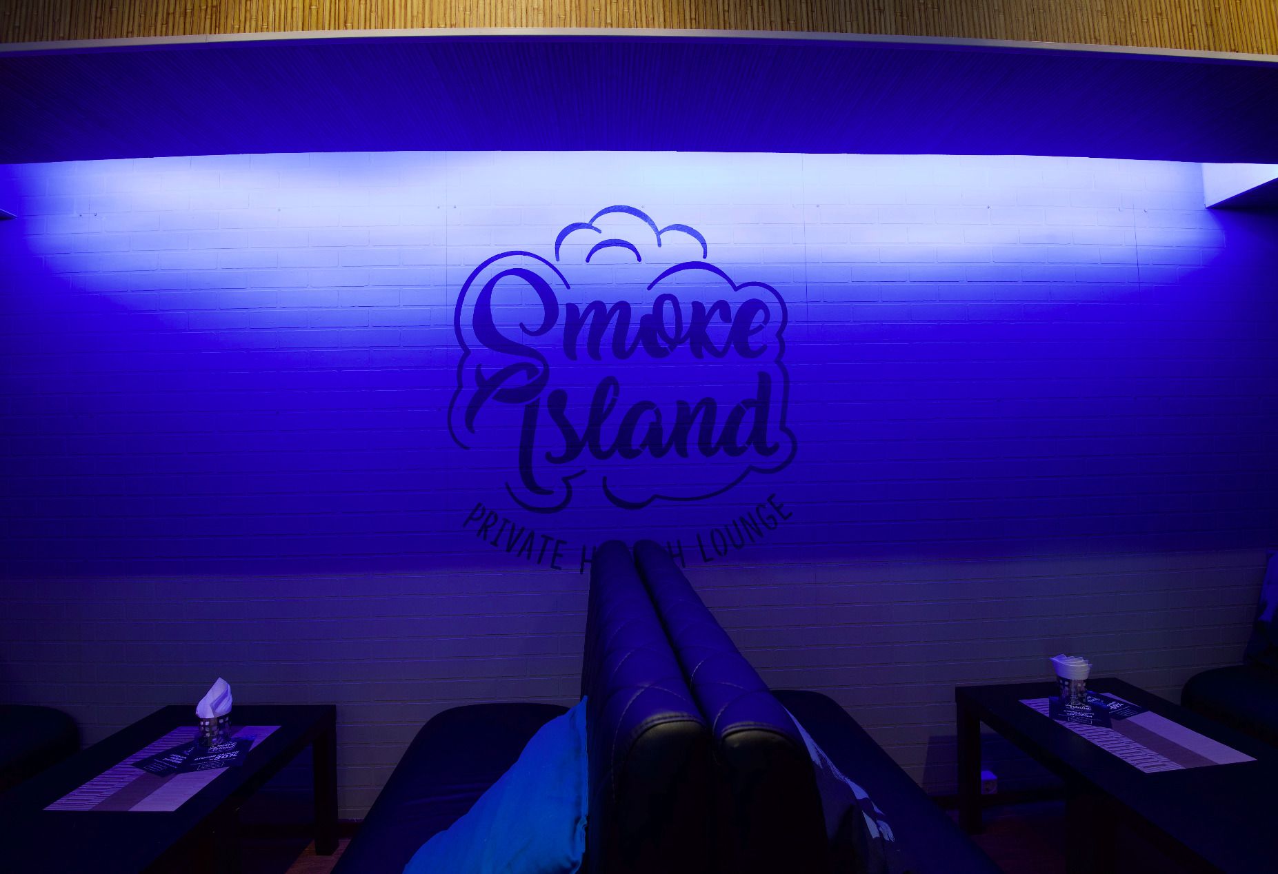 null «Smoke Island» – фото №3