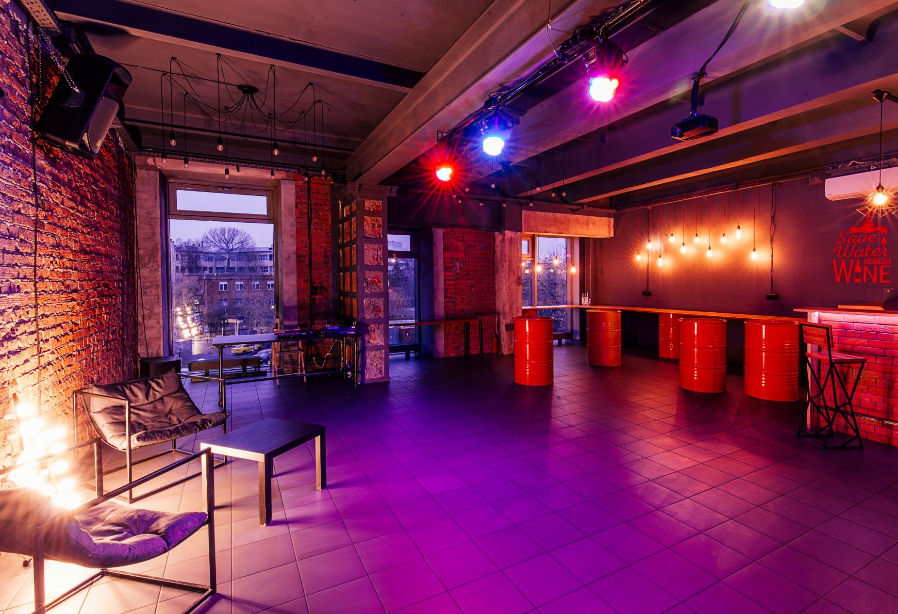 null «EXIT Loft & Rooftop» – фото №2