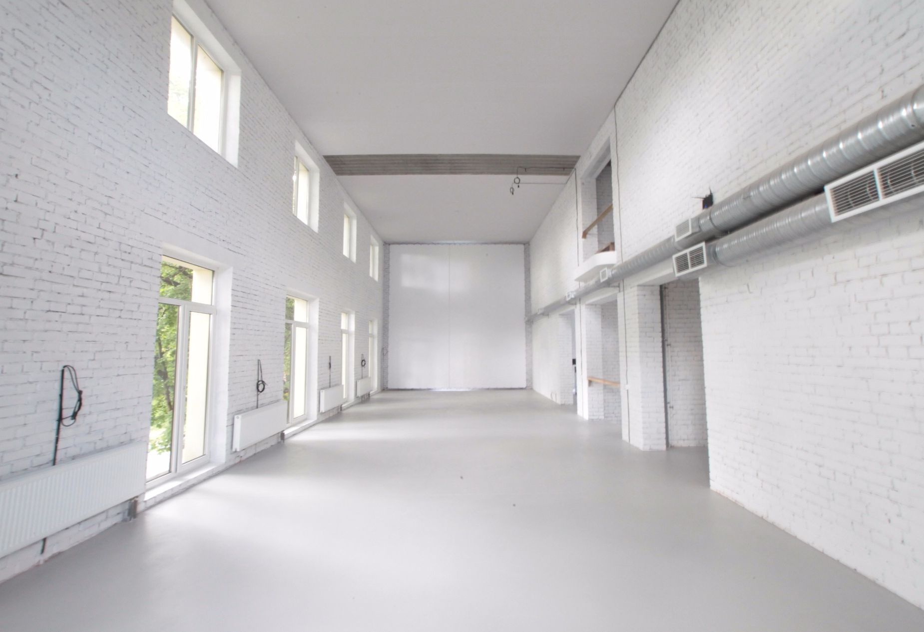 null «Q White Hall» – фото №3
