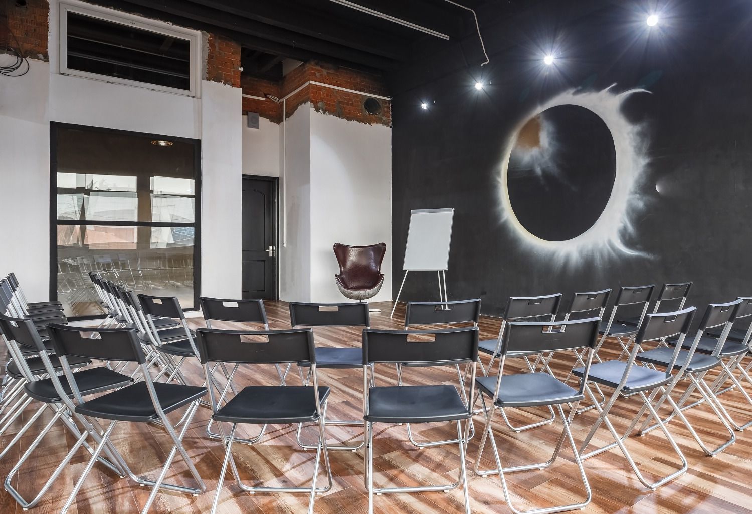 Лофт «Блэкаут (GoldandDance)» – фото №2