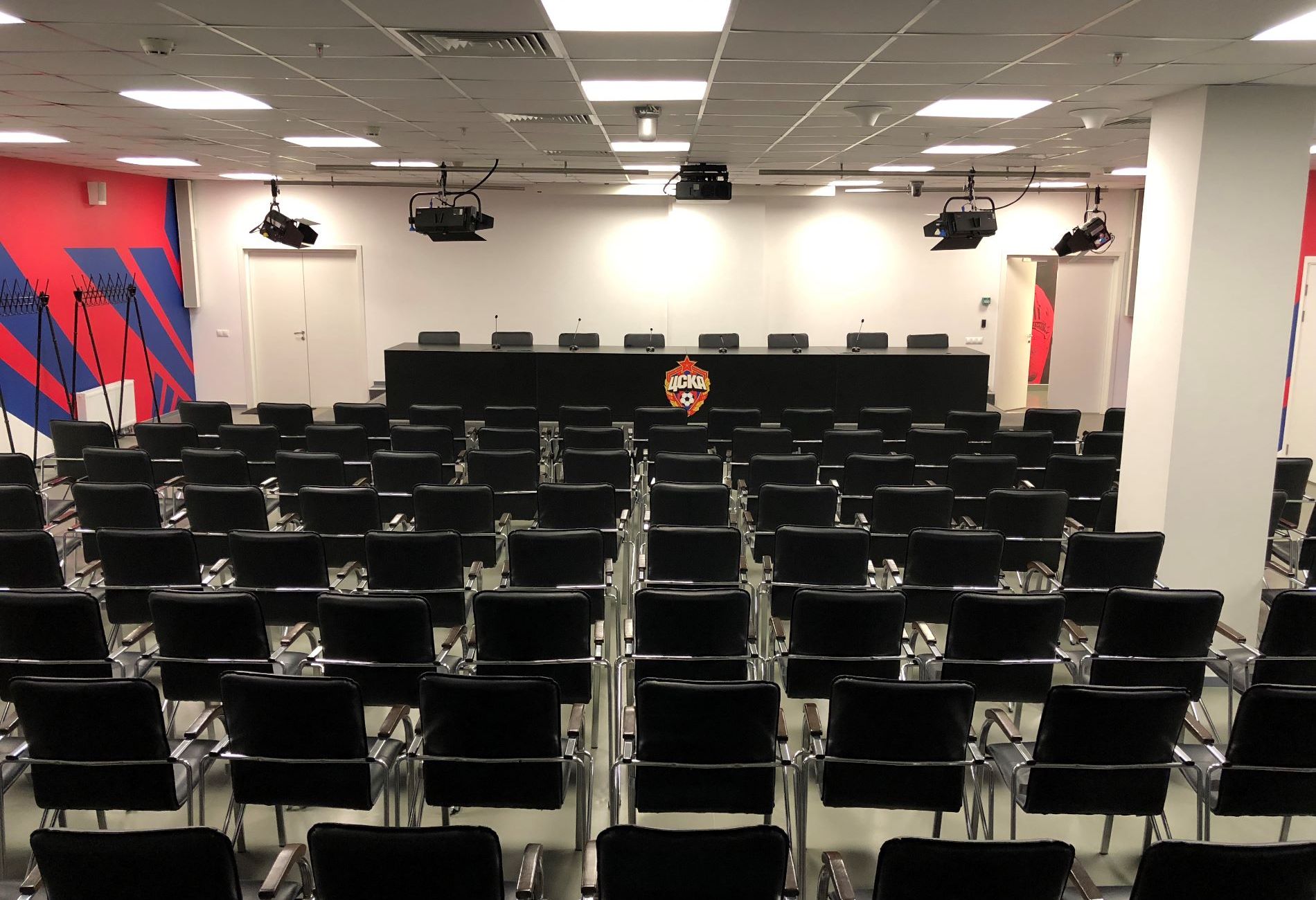 Конференц-зал «ВЭБ Арена» – фото №2