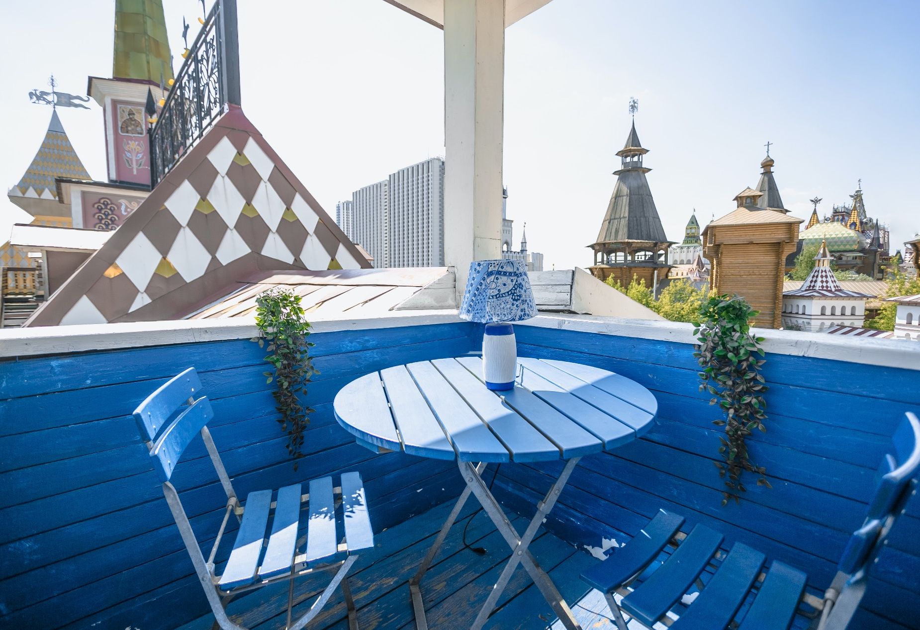 Столик в ресторане «Измайловский Кремль Веранда для двоих в самой высокой точки» – фото №3