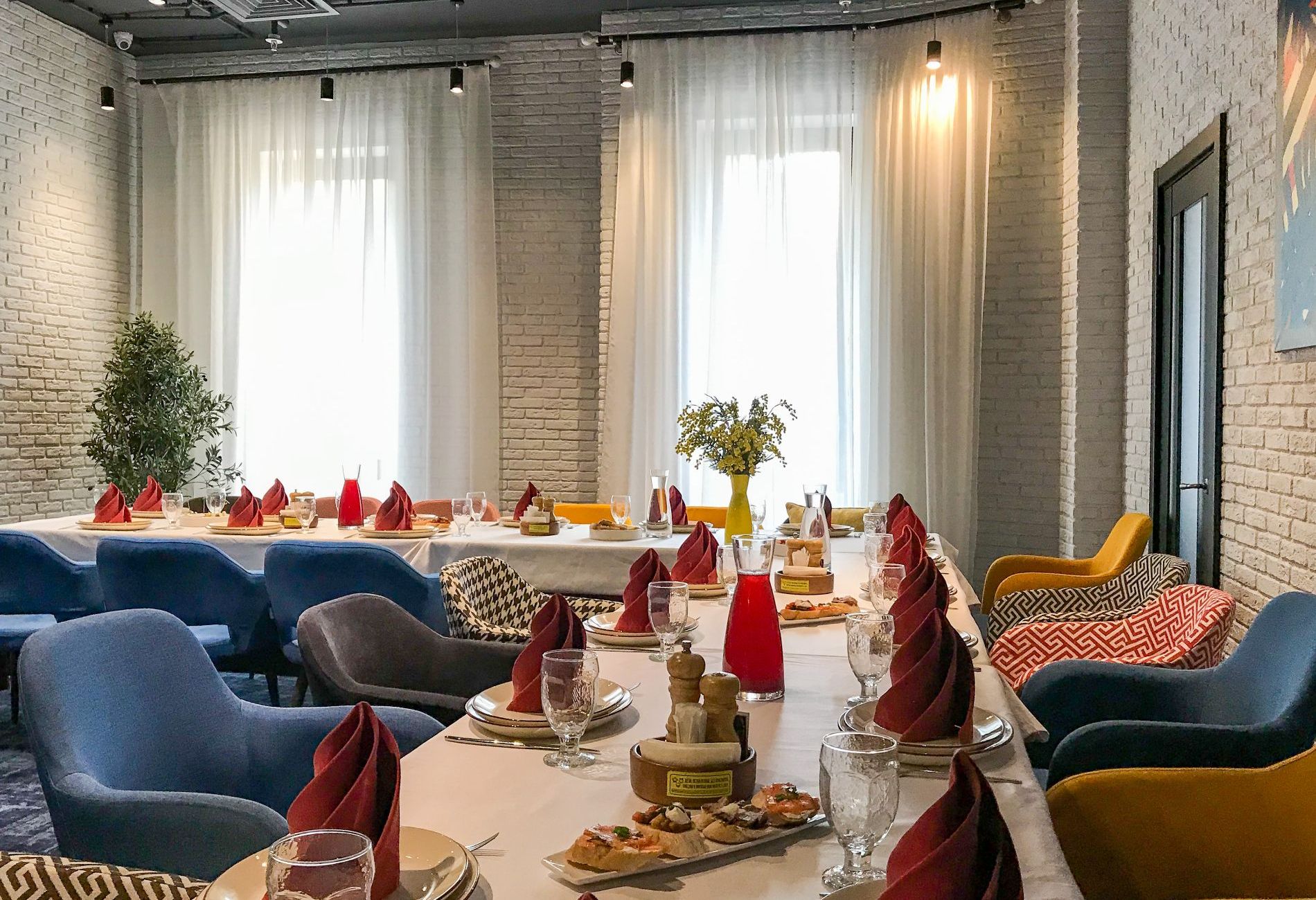 Ресторан, банкетный зал «АндерСон Resort Loft» – фото №2