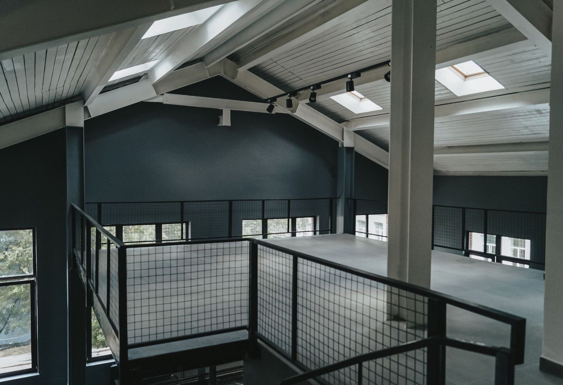 Лофт «Лофт5 на Бауманской с открытой террасой Place for you» – фото №4