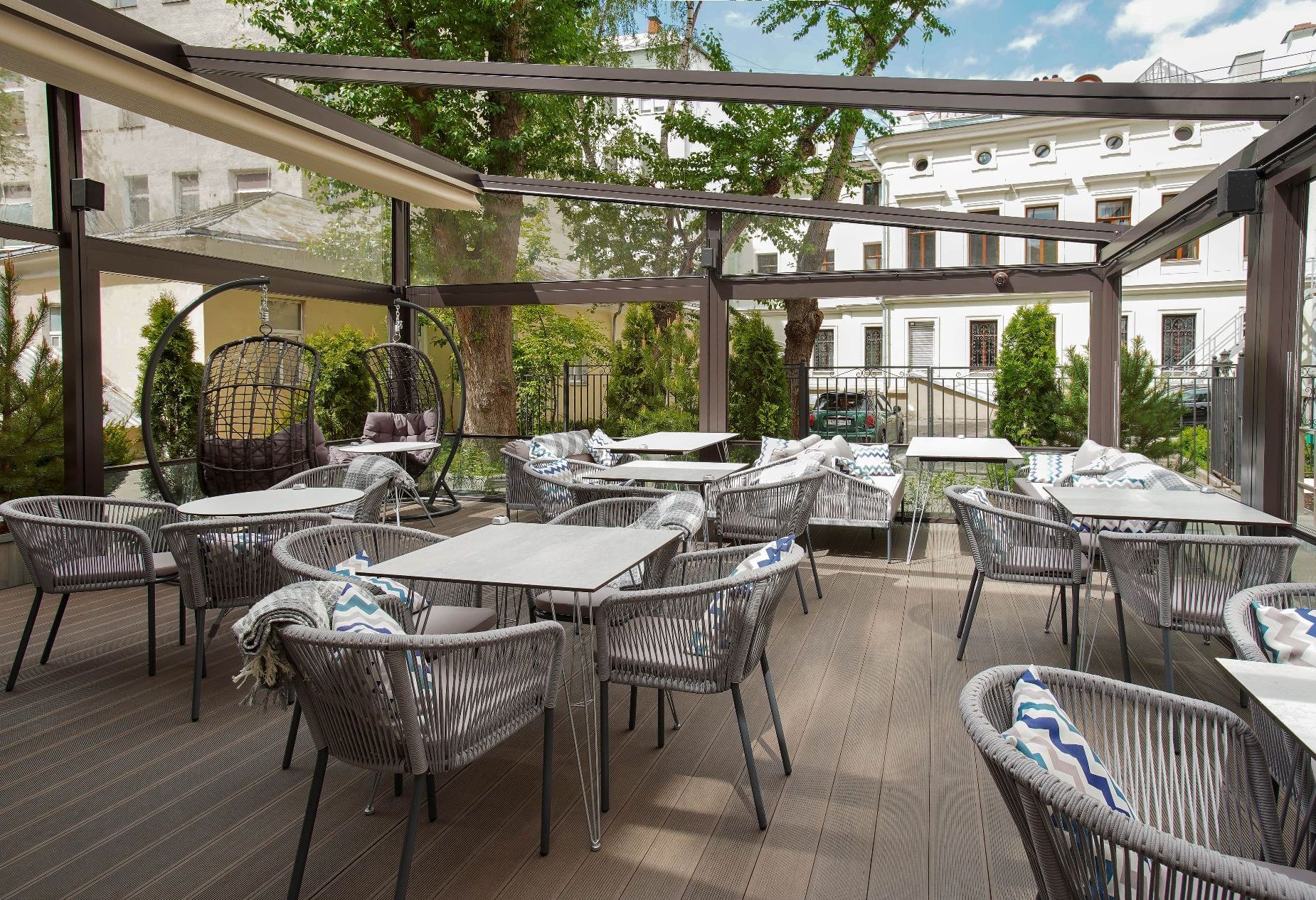 Ресторан, банкетный зал «Ресторан Сезоны» – фото №2