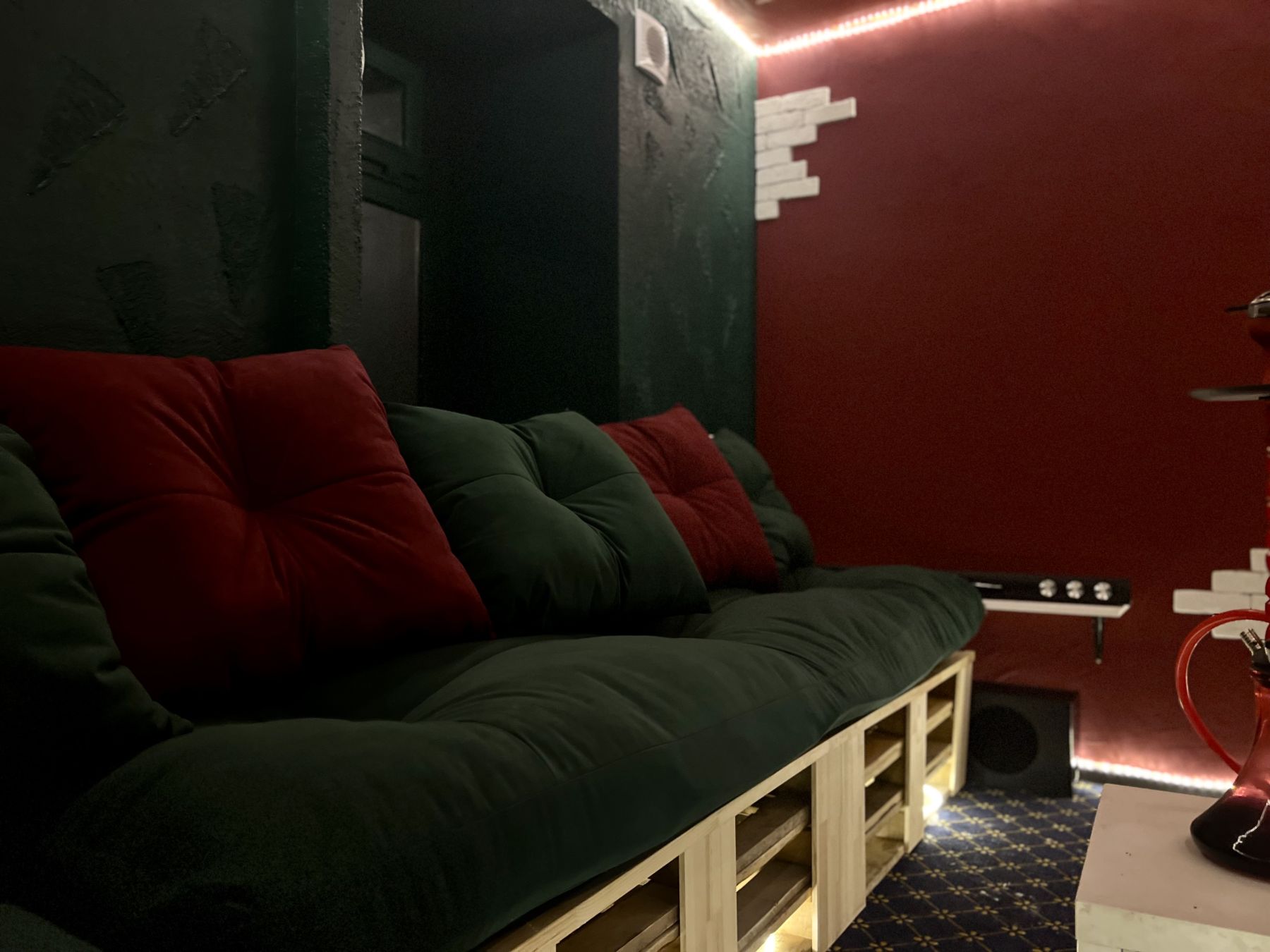 Лофт «LOFT 15 Красный» – фото №3