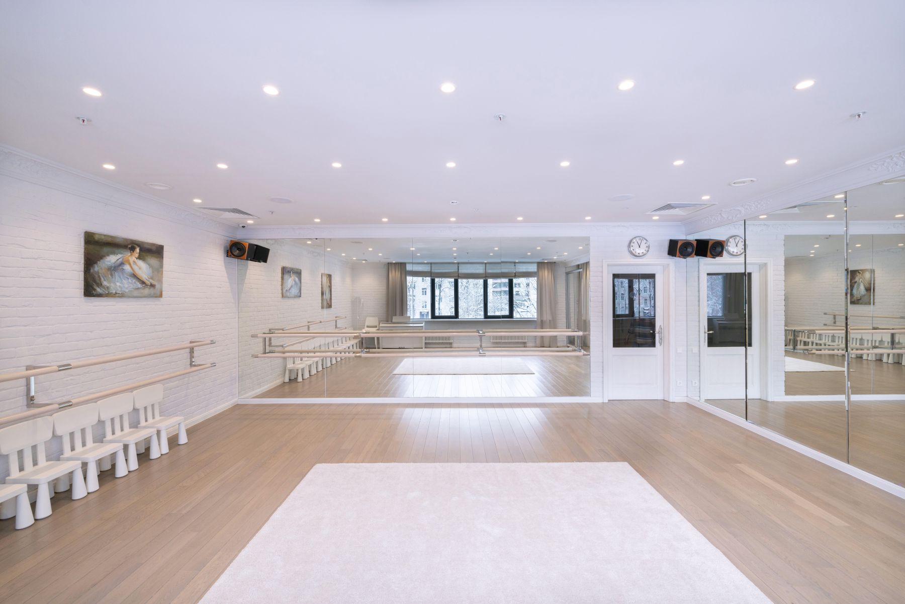 Танцевальный зал «Viki Land family club» – фото №2