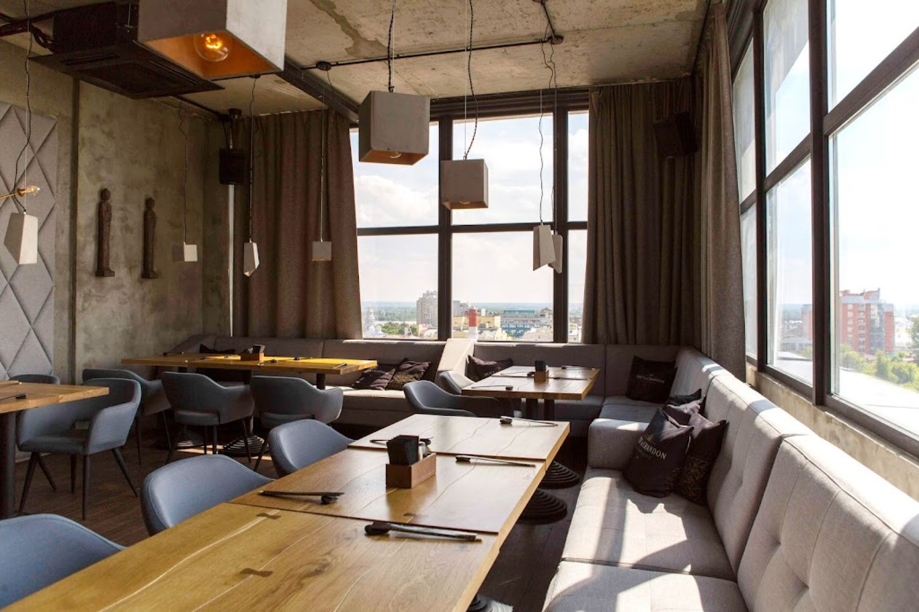 Ресторан, банкетный зал «Аренда зала в ресторане «Sky Bar»» – фото №3