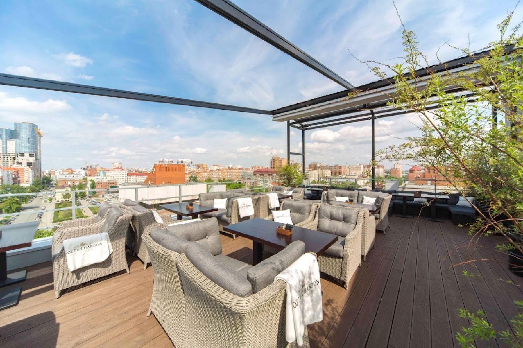 Ресторан, банкетный зал «Аренда зала в ресторане «Sky Bar»» – фото №4