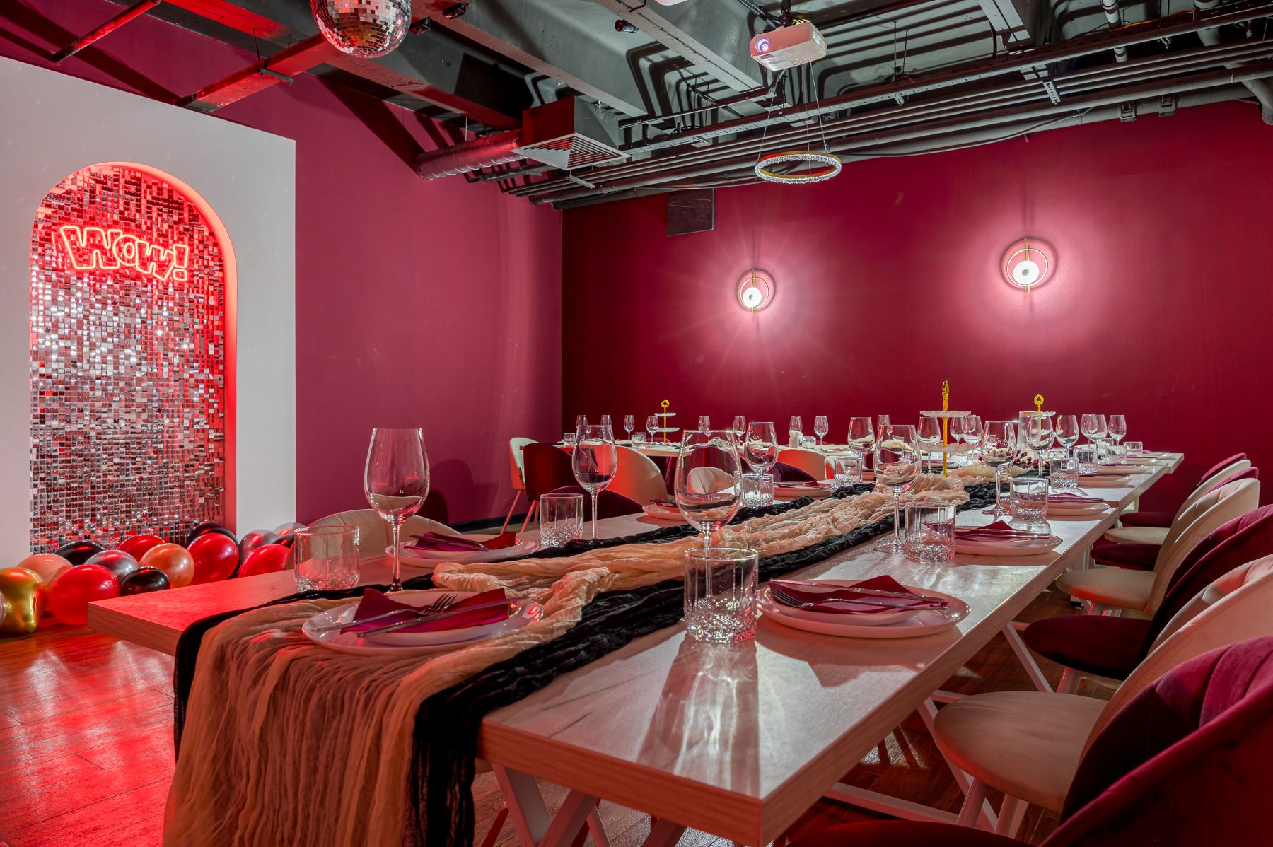 Лофт «Вайбс Лофт | Новые лофты на Селигерской (зал Холидей)» – фото №5