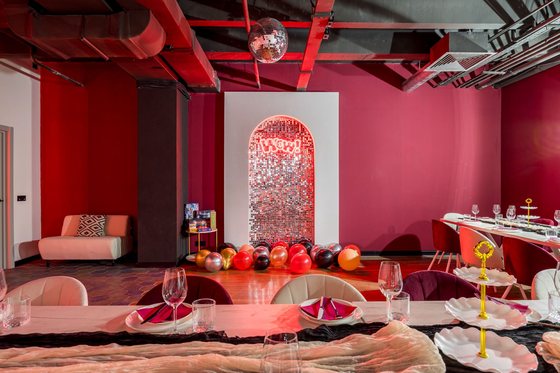 Лофт «Вайбс Лофт | Новые лофты на Селигерской (зал Холидей)» – фото №3