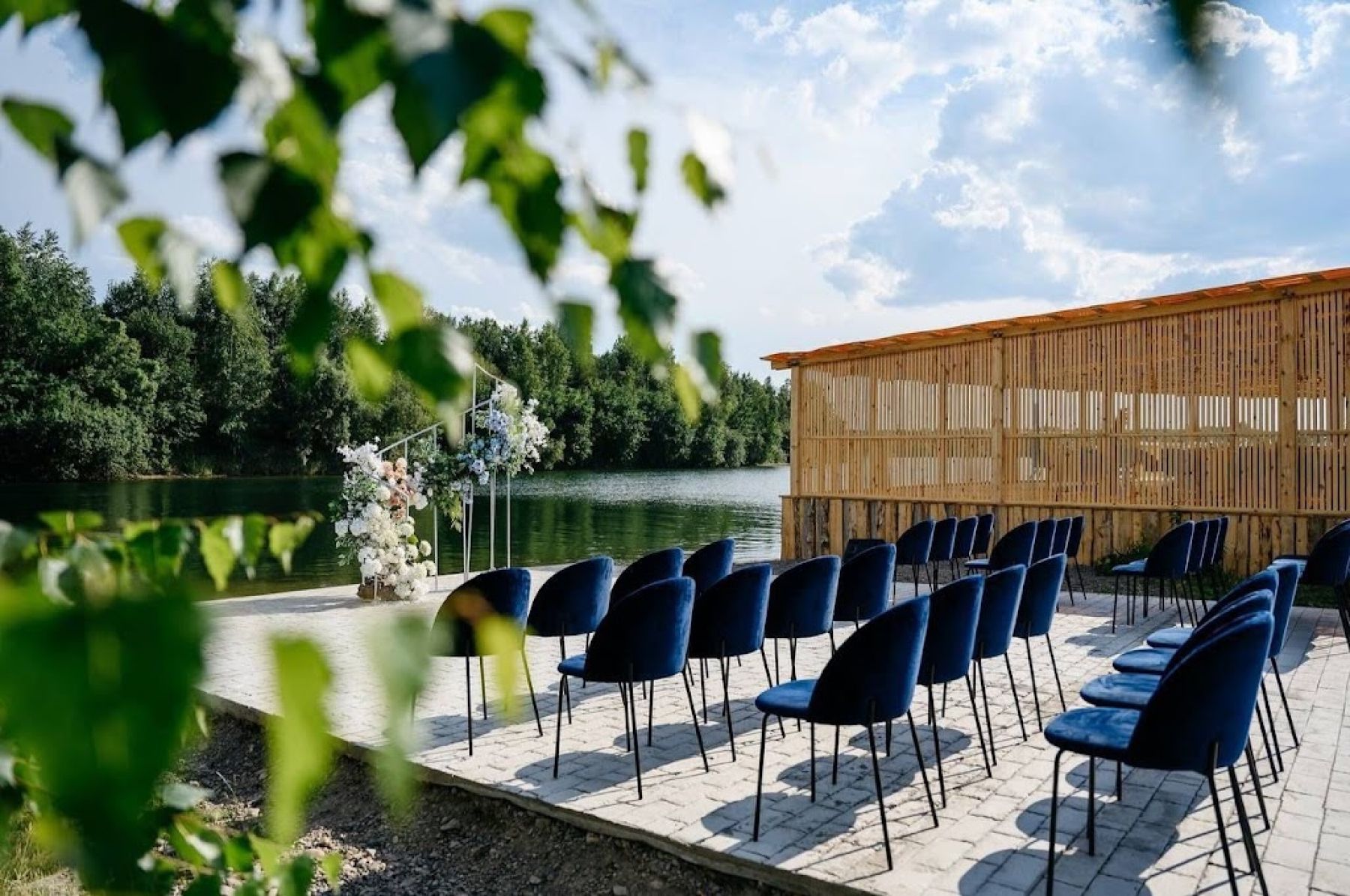 Ресторан, банкетный зал «Аренда кафе «BARHAN» на базе отдыха Barhat-Village» – фото №4