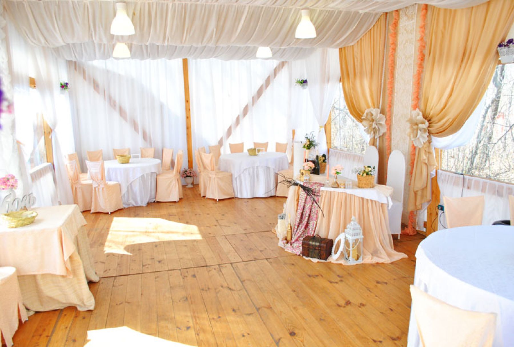 Ресторан, банкетный зал «Аренда банкетного зала Усадьба в Челябинске» – фото №5