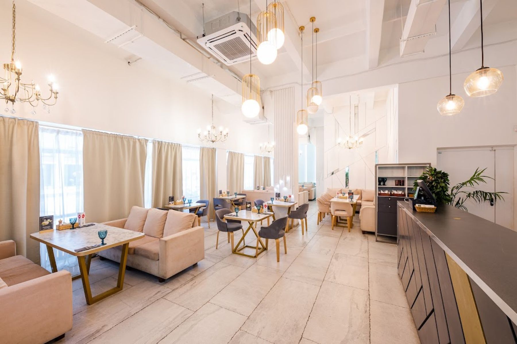 Ресторан, банкетный зал «Аренда зала в ресторане-баре «Monaco» в Уфе» – фото №5