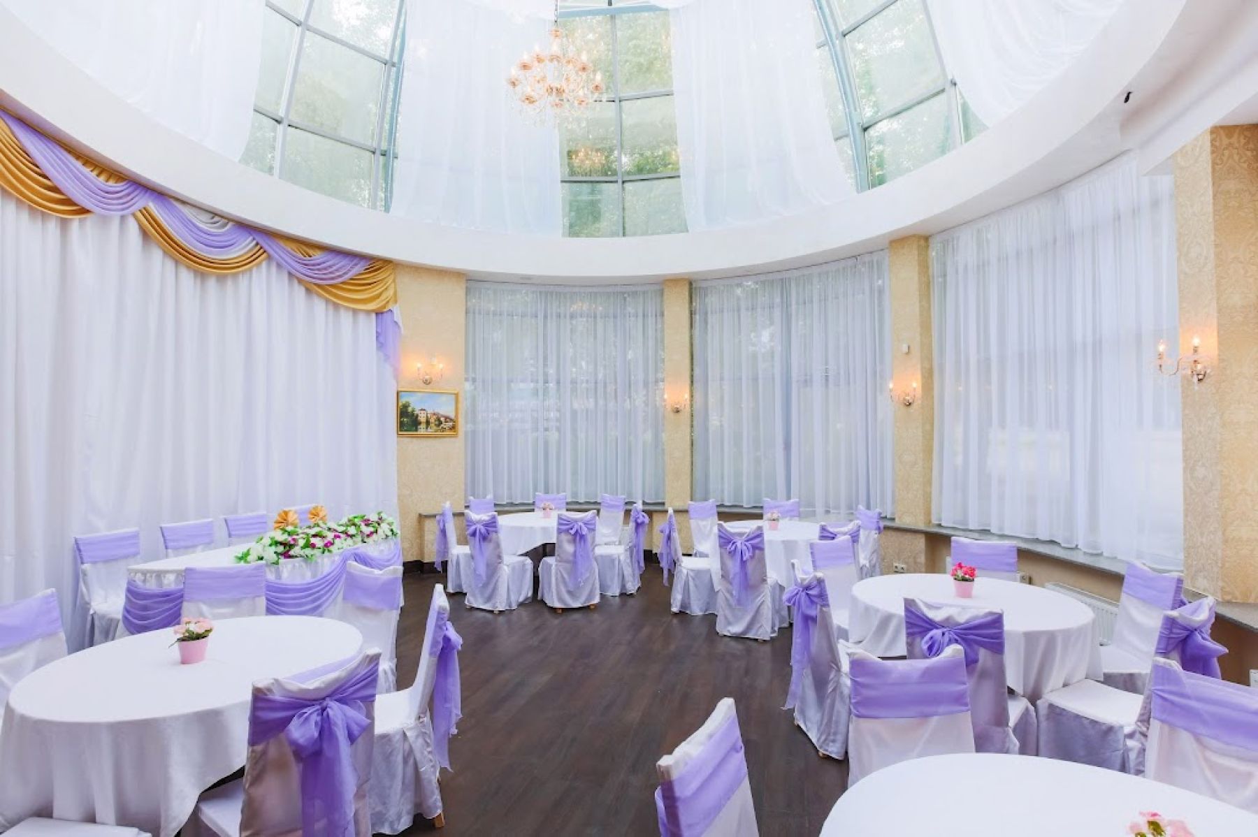 Ресторан, банкетный зал «Аренда зала в ресторане «Алые паруса», Уфа» – фото №2