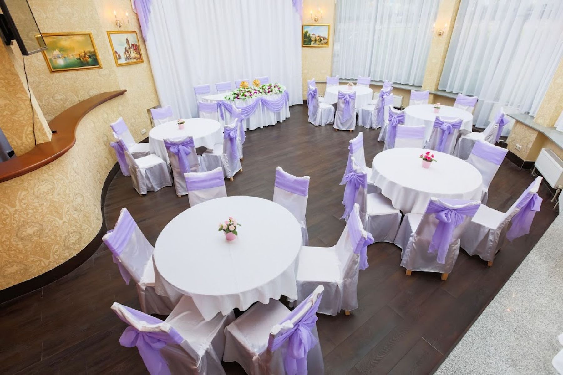 Ресторан, банкетный зал «Аренда зала в ресторане «Алые паруса», Уфа» – фото №4