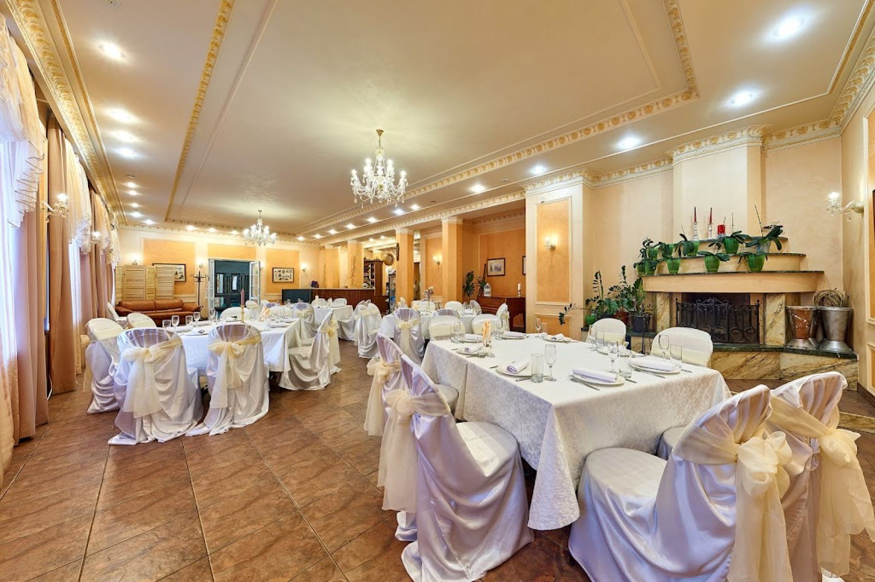 Ресторан, банкетный зал «Аренда зала в кафе «Трапезная», Пермь» – фото №2