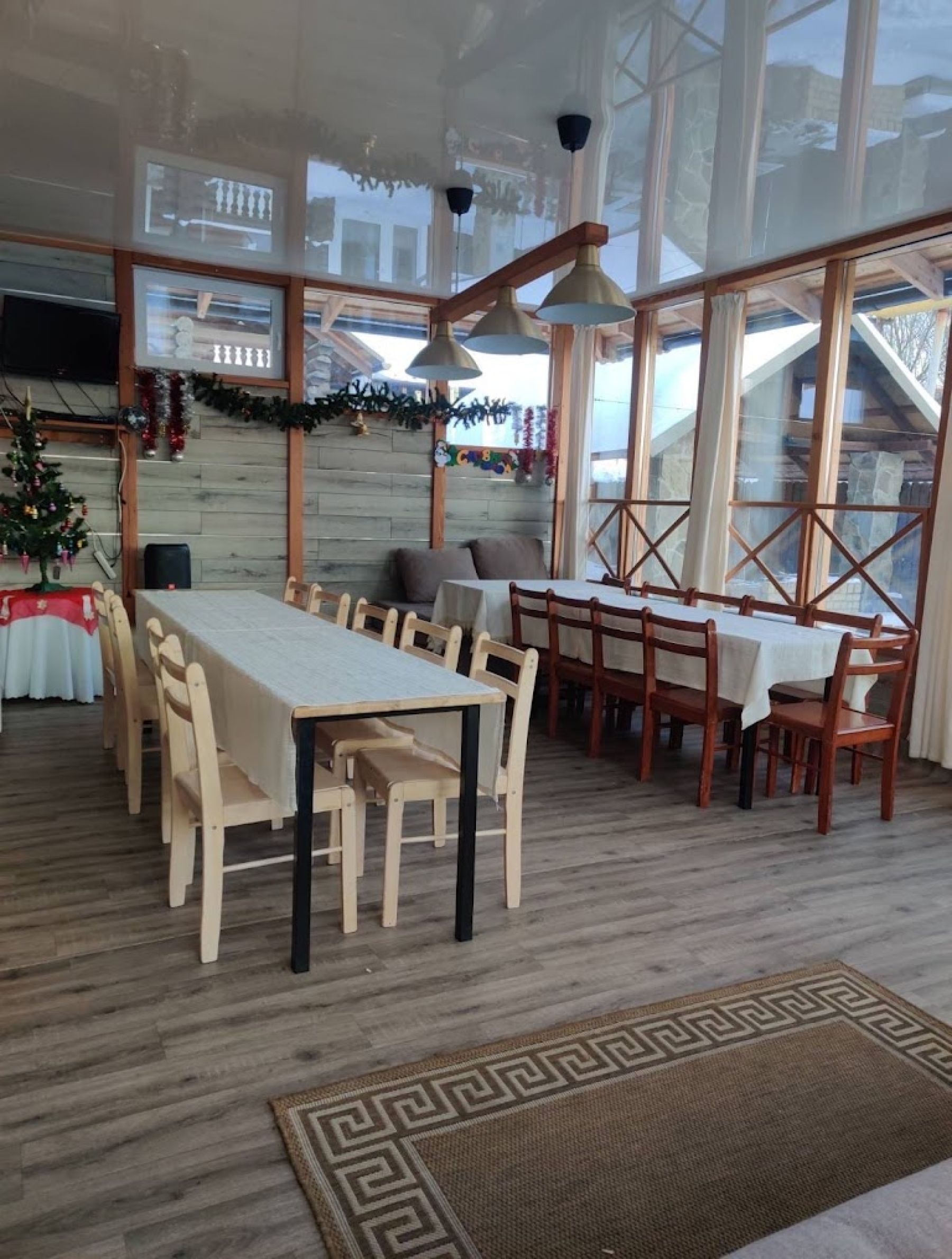 Ресторан, банкетный зал «Аренда банкетного зала на базе отдыха «Соболь», Пермь» – фото №4