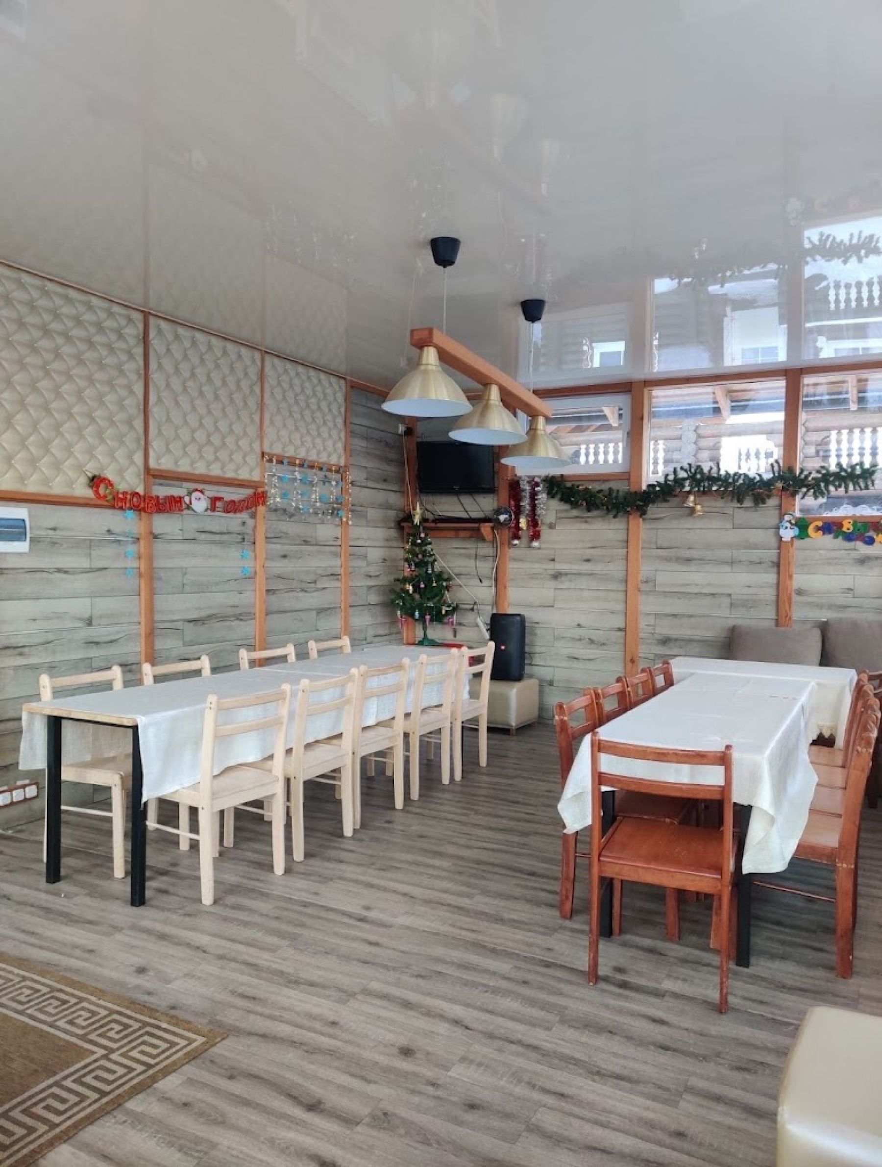 Ресторан, банкетный зал «Аренда банкетного зала на базе отдыха «Соболь», Пермь» – фото №5