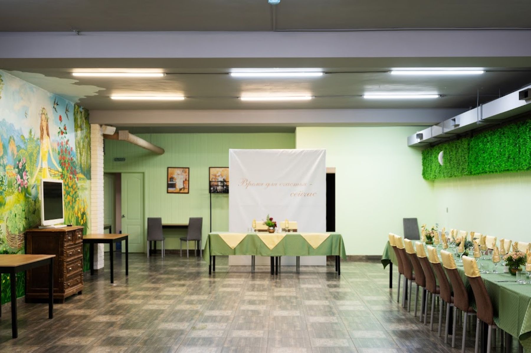 Ресторан, банкетный зал «Аренда банкетного зала «Шпинат», Пермь» – фото №5