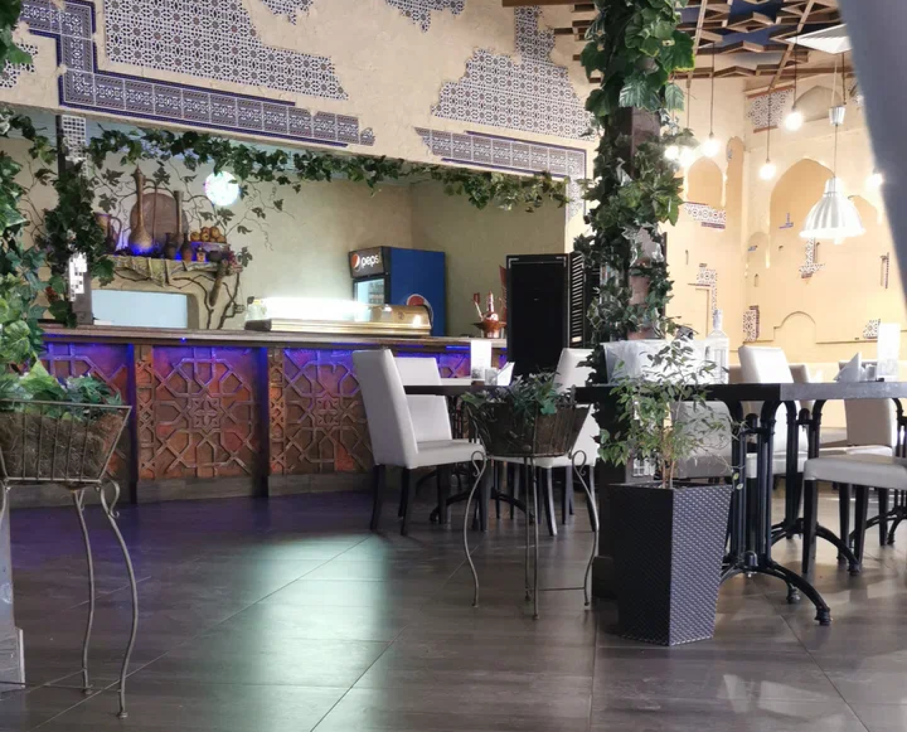 Ресторан, банкетный зал «Аренда банкетного зала в кафе «Бухара», Волгоград» – фото №3