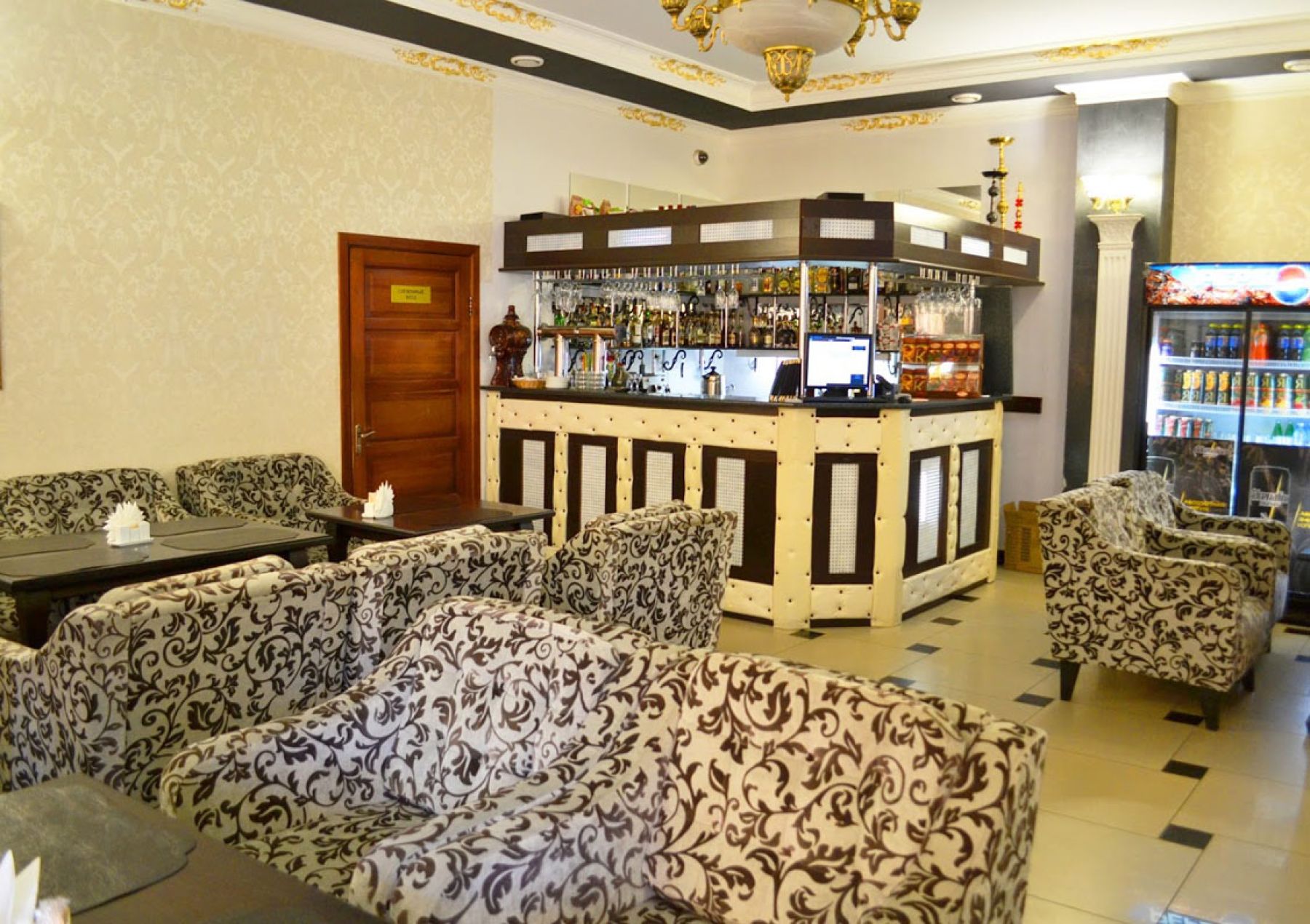 Ресторан, банкетный зал «Аренда банкетного зала в гостинице «Frant Hotel», Волгоград» – фото №4