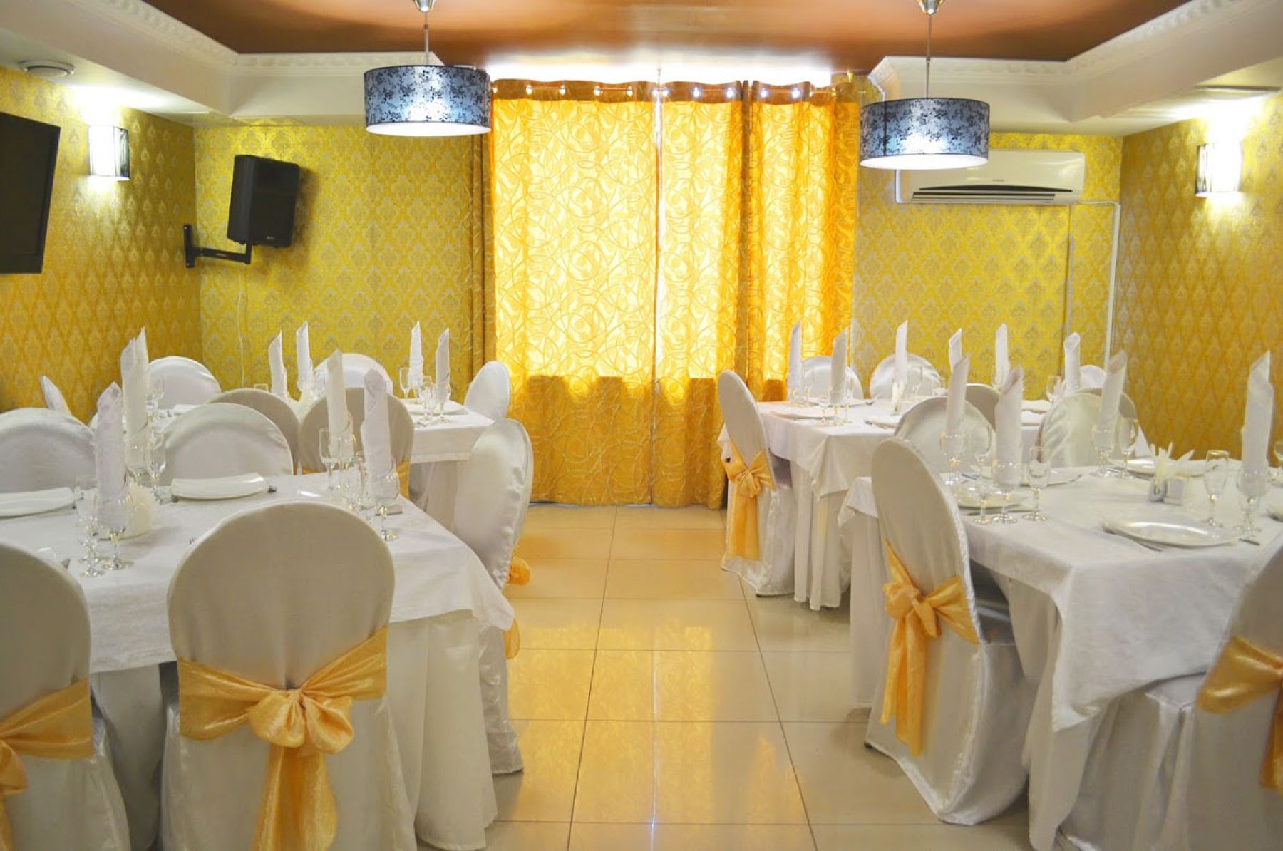 Ресторан, банкетный зал «Аренда банкетного зала в гостинице «Frant Hotel», Волгоград» – фото №5