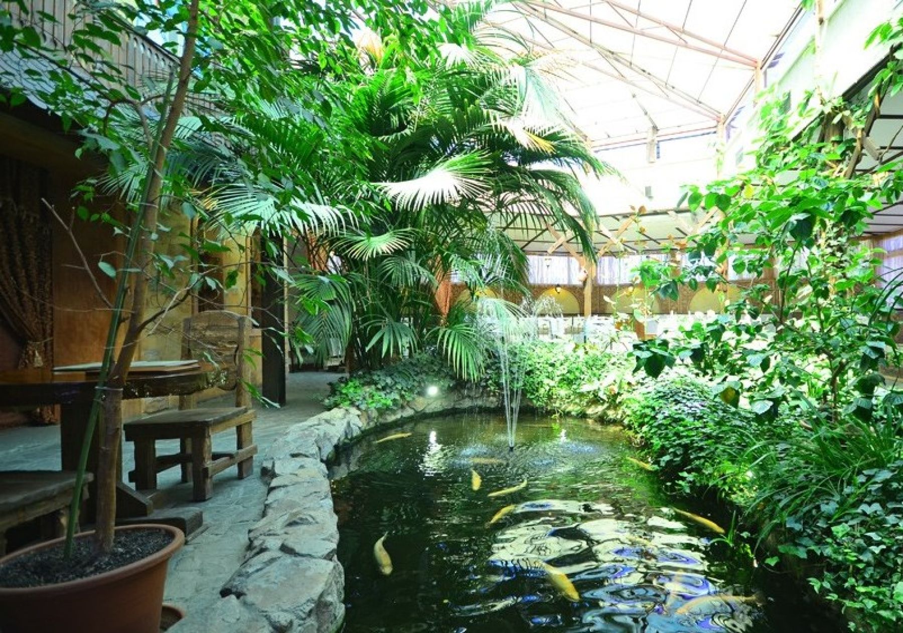 Ресторан, банкетный зал «Аренда зала в кафе в комплексе «Дворик», Волгоград» – фото №4