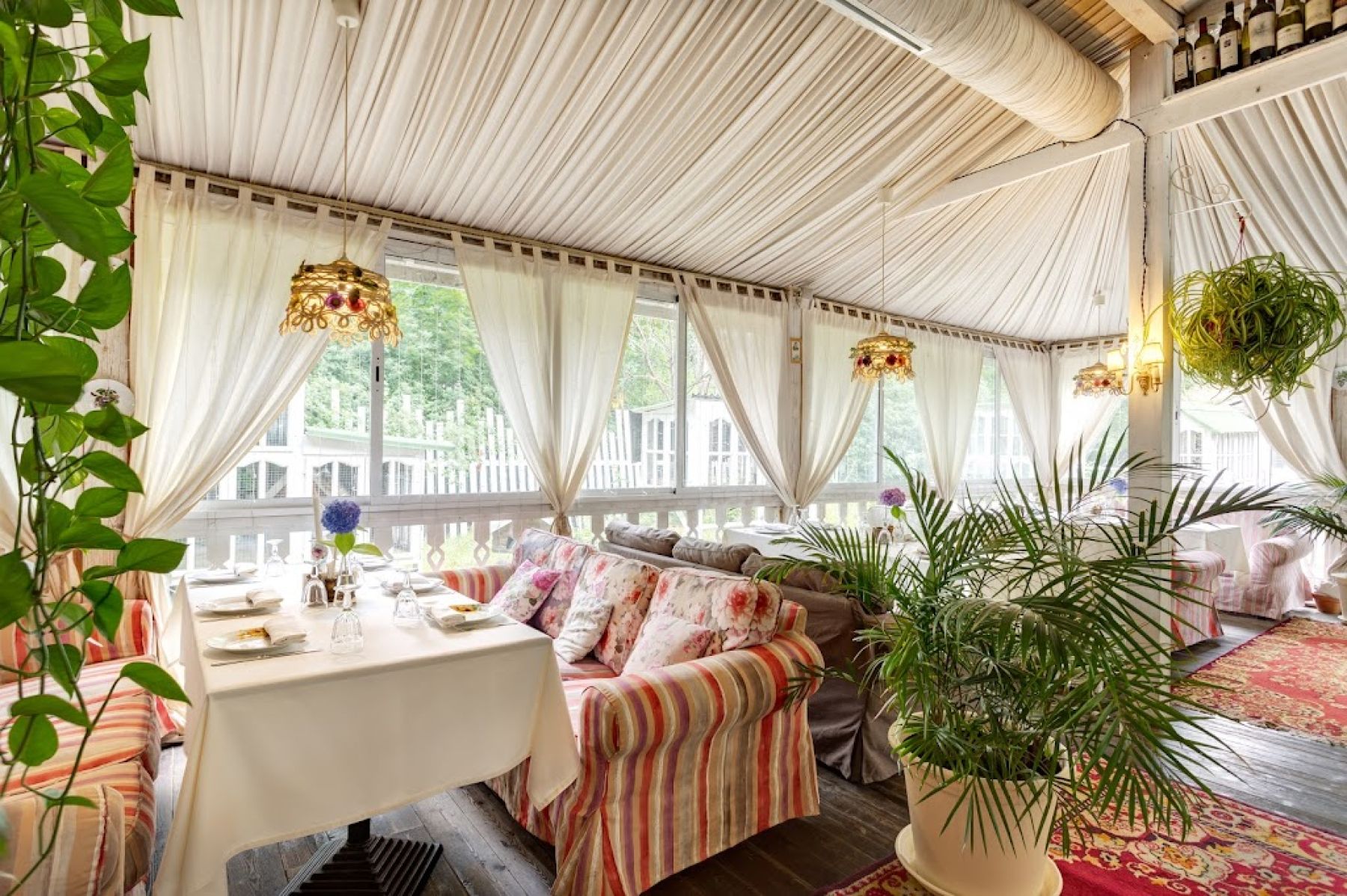 Ресторан, банкетный зал «Аренда ресторана "Поляна" в Санкт - Петербурге» – фото №3