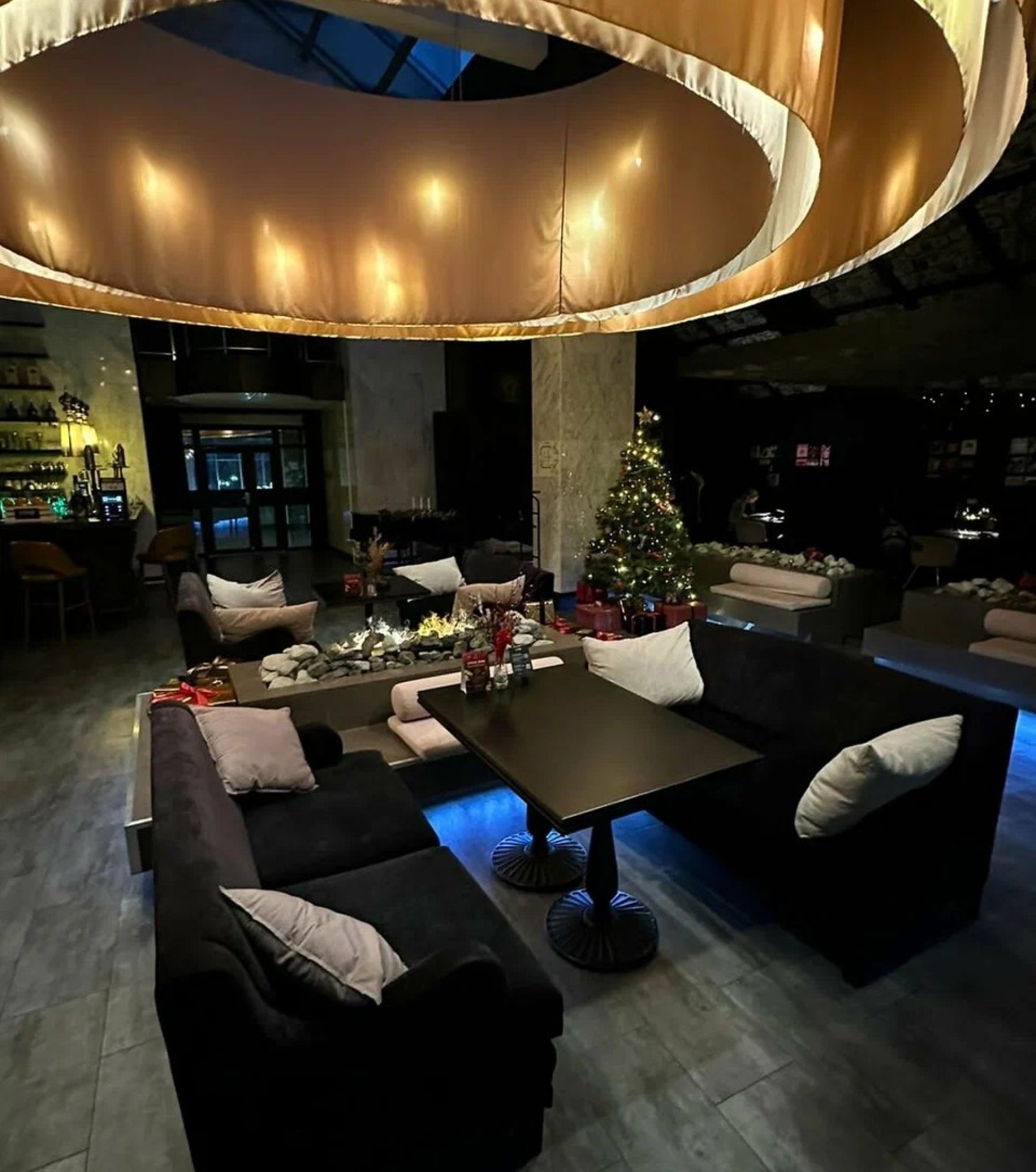 Ресторан, банкетный зал «Аренда зала в лобби-баре «Scrooge», Уфа» – фото №4