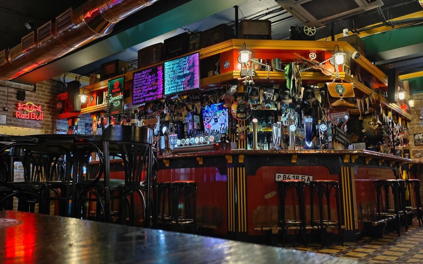 Ресторан, банкетный зал «Аренда зала в пабе «Harat`s Pub», Уфа» – фото №4