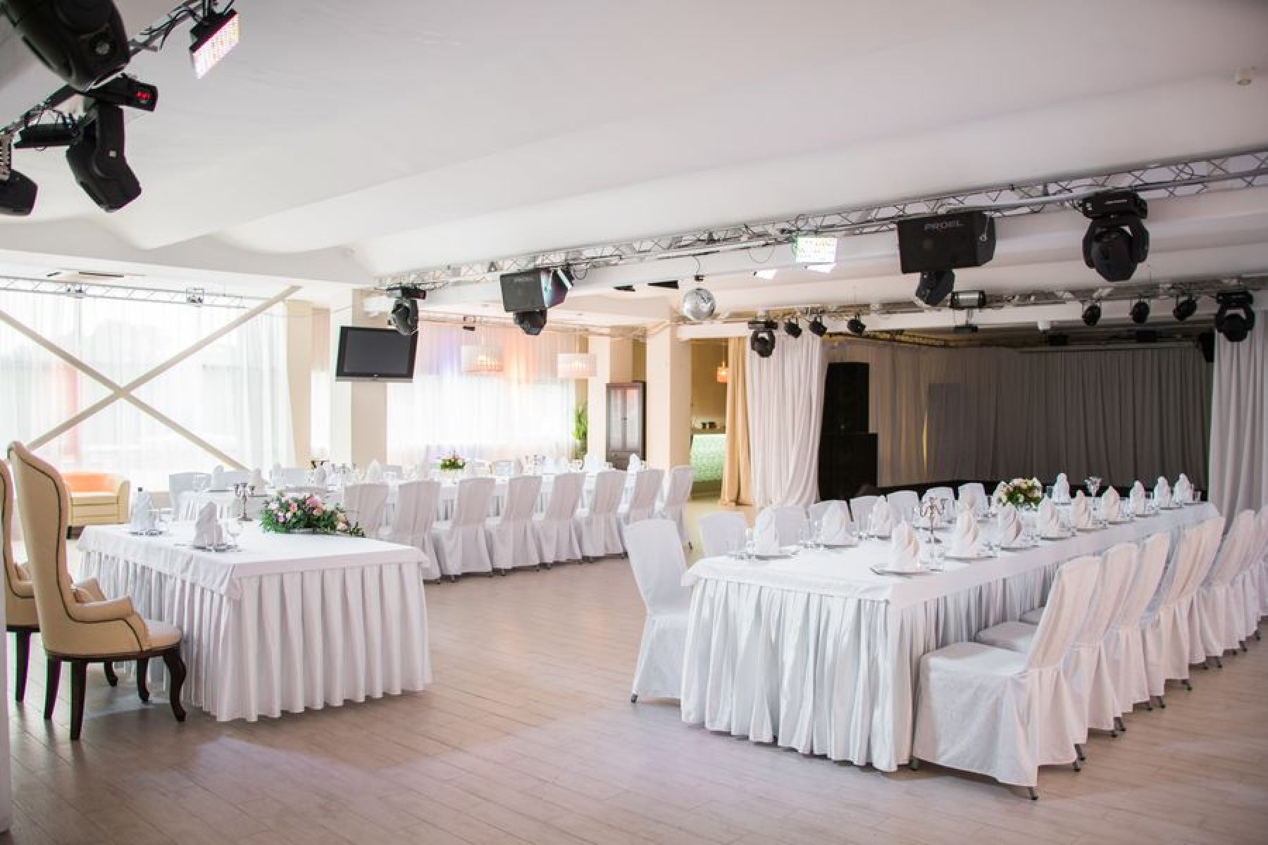 Ресторан, банкетный зал «Ресторан «Бали»» – фото №2