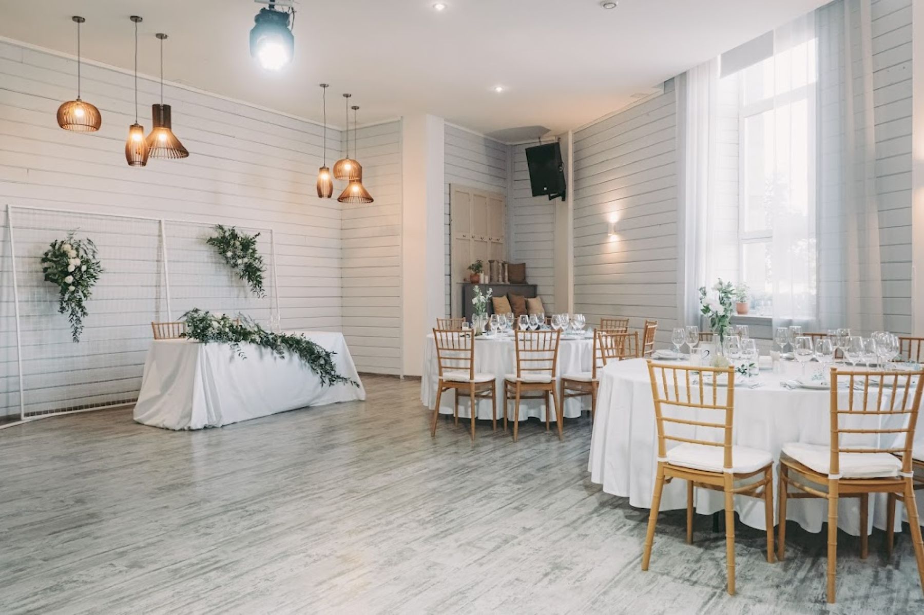 Ресторан, банкетный зал «Аренда банкетного ресторана HOME event place в СПб» – фото №4