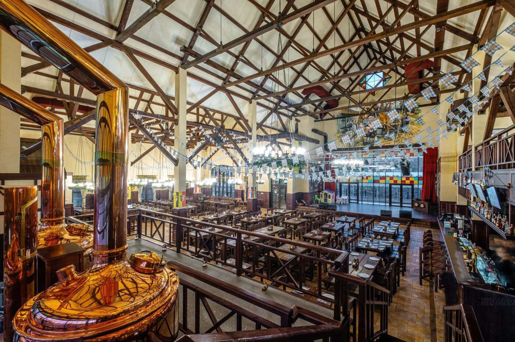 Ресторан, банкетный зал «Аренда ресторана Biergarten в Красноярске» – фото №2