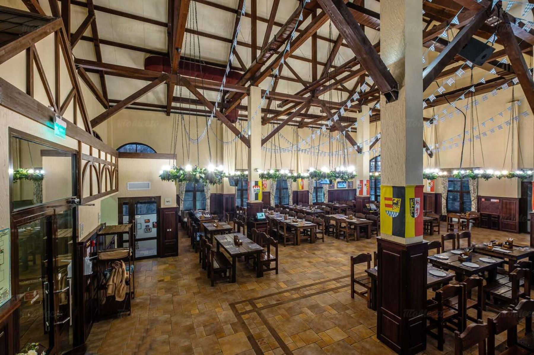 Ресторан, банкетный зал «Аренда ресторана Biergarten в Красноярске» – фото №5