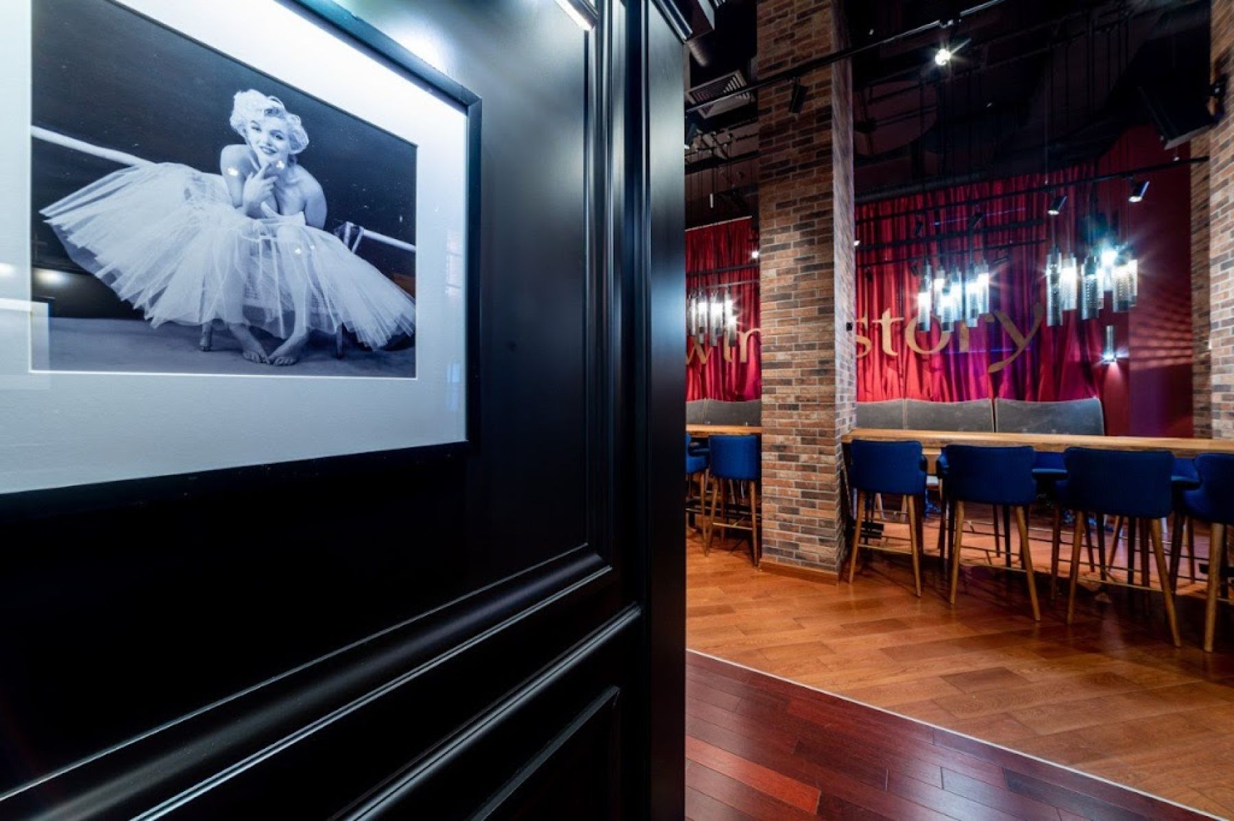 Ресторан, банкетный зал «Аренда ресторана "River, Wine Story" в Санкт - Петербурге» – фото №3