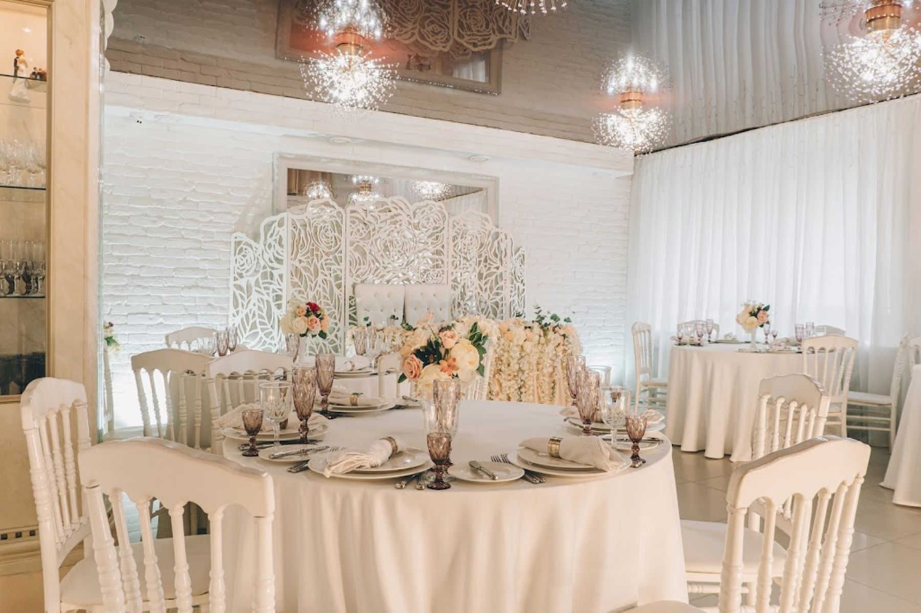 Ресторан, банкетный зал «Аренда банкетного зала "Мон Амур" в Санкт - Петербурге» – фото №3