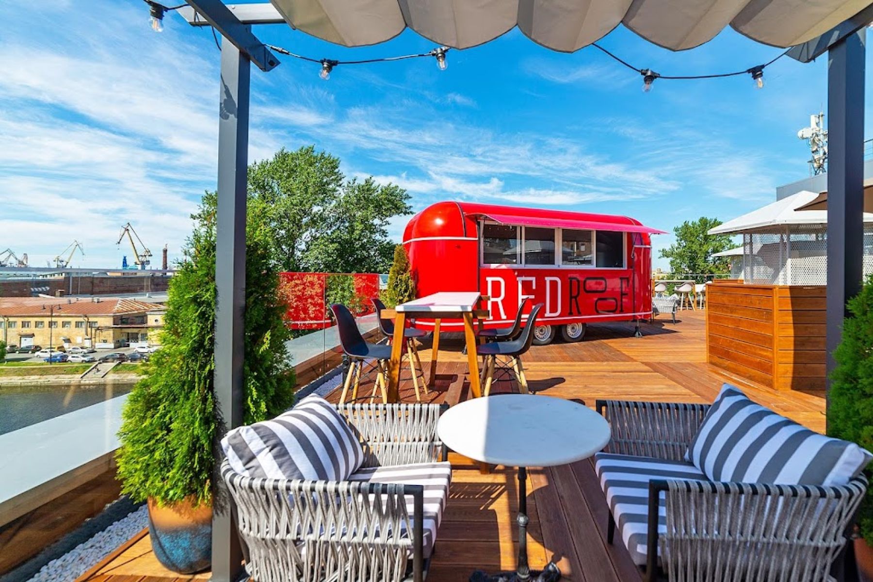 Ресторан, банкетный зал «Аренда ресторана Red Stars в Санкт-Петербурге» – фото №4