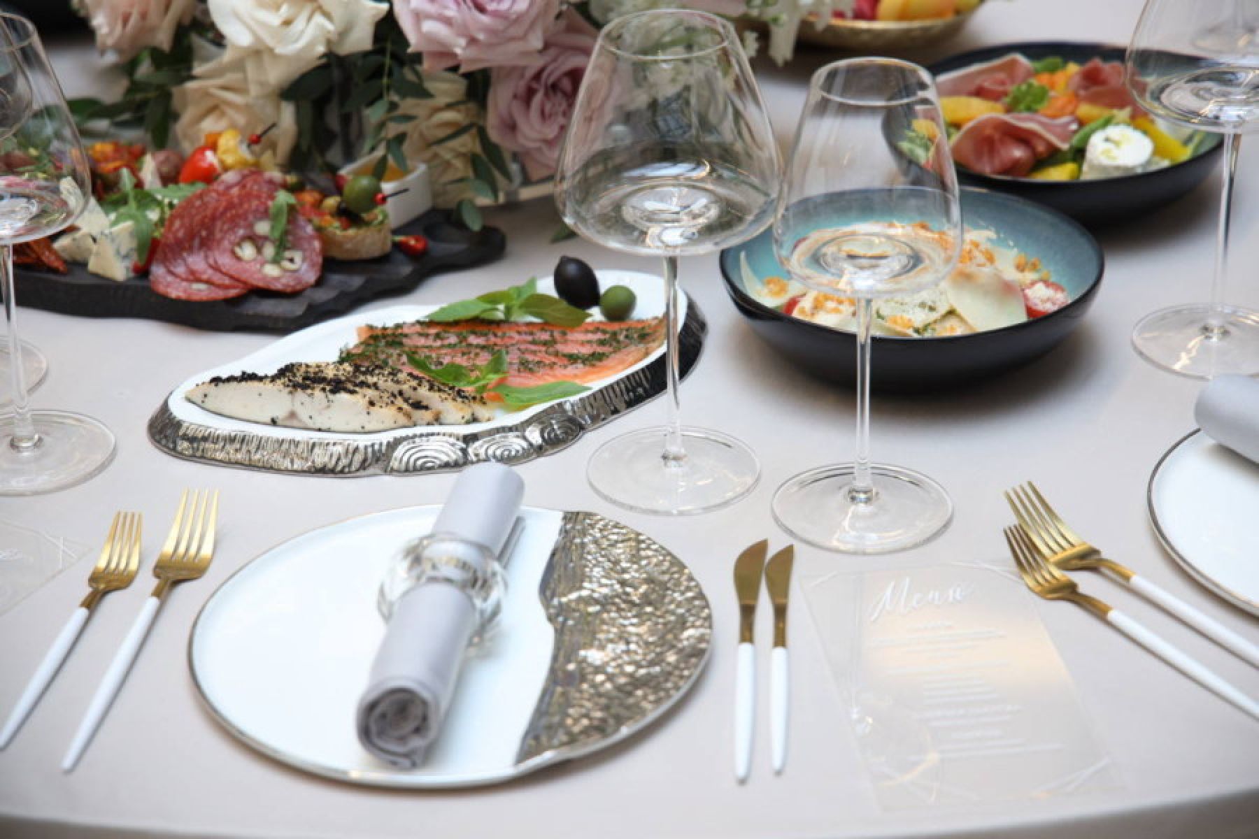 Ресторан, банкетный зал «Аренда ресторана The River при отеле River Palace Hotel в Санкт-Петербурге» – фото №5