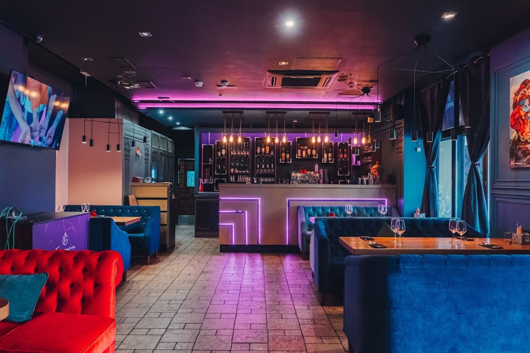 Ресторан, банкетный зал «Аренда ресторана Feromon Efimova в Санкт-Петербурге» – фото №4