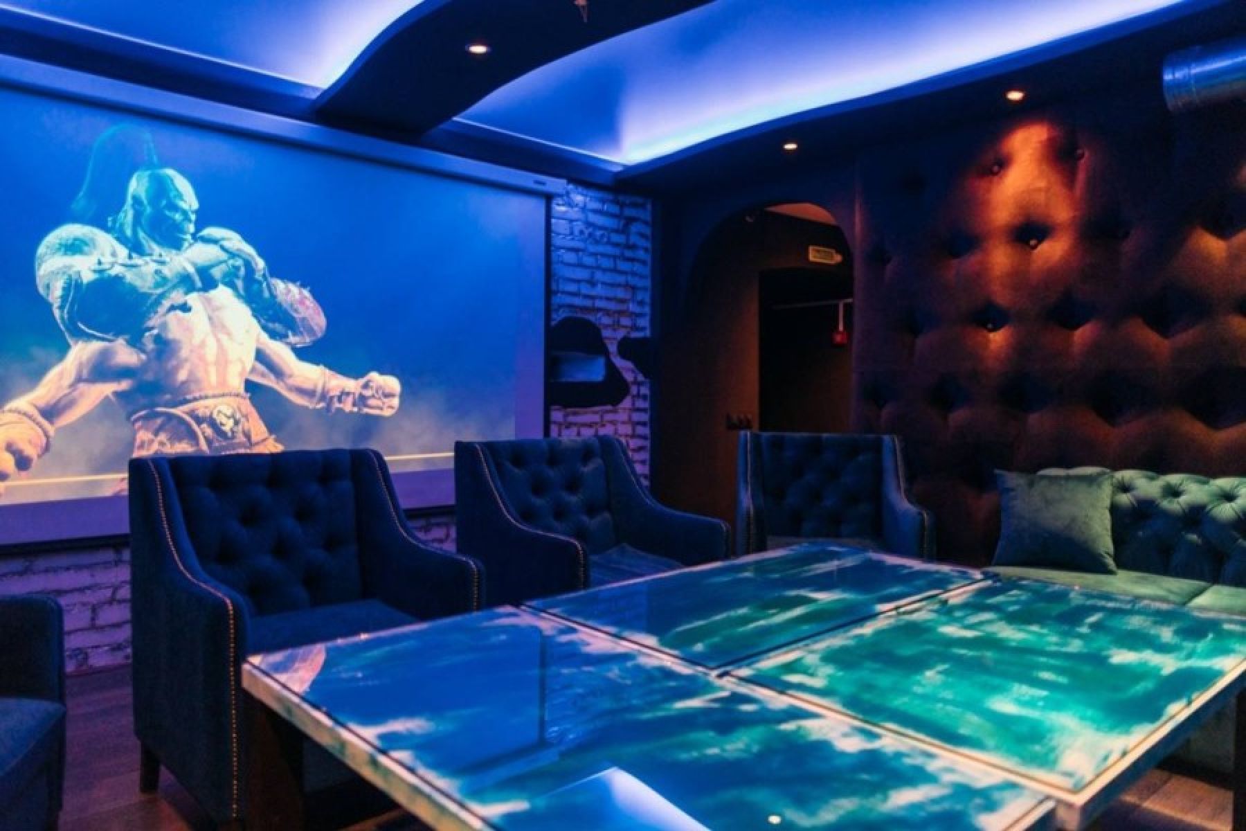 Клуб «Аренда караоке Bonnie and Clyde в Санкт-Петербурге» – фото №3