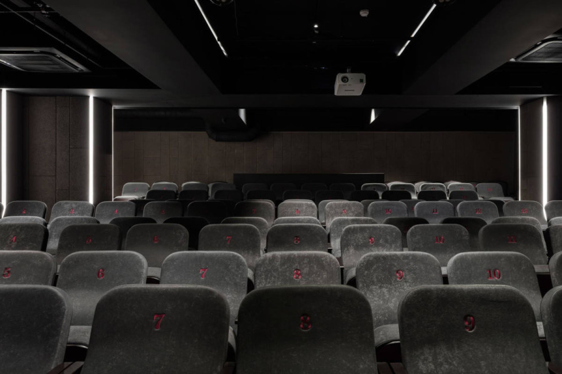 Конференц-зал «Аренда зала театра «Легенда»  в Санкт-Петербурге» – фото №2