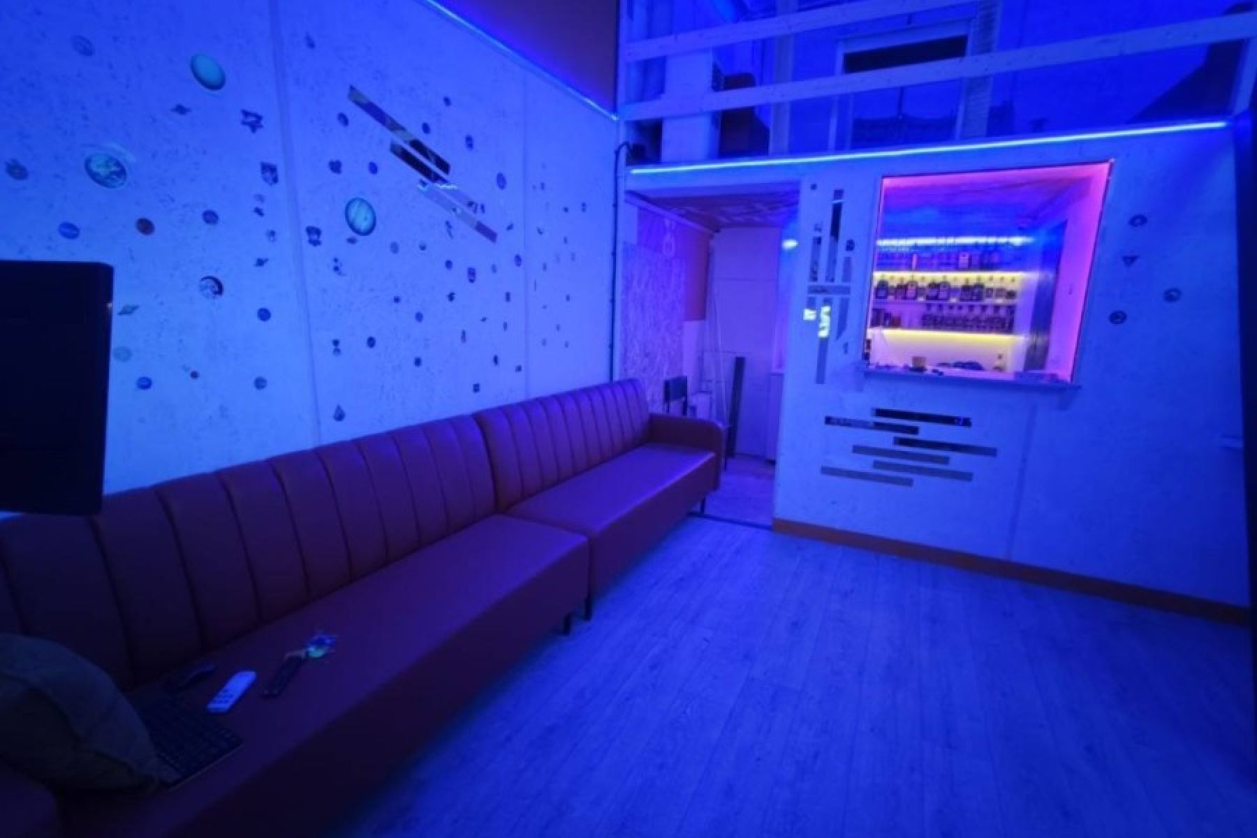 Караоке-клуб «Аренда TOSHA'S BAR & KARAOKE в Санкт-Петербурге» – фото №3