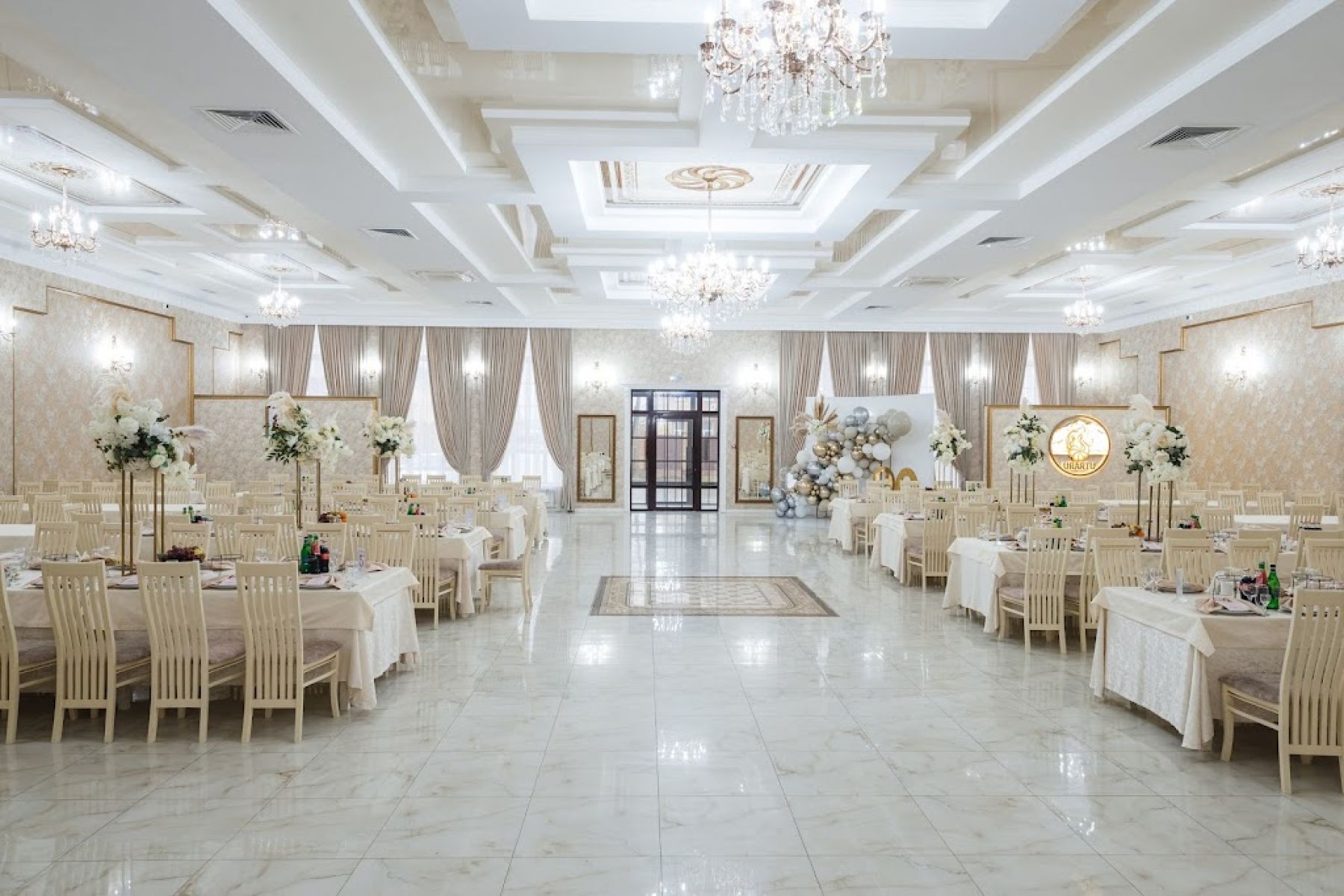 Ресторан, банкетный зал «Аренда банкетного зала «Урарту» в Ростове-на-Дону» – фото №5