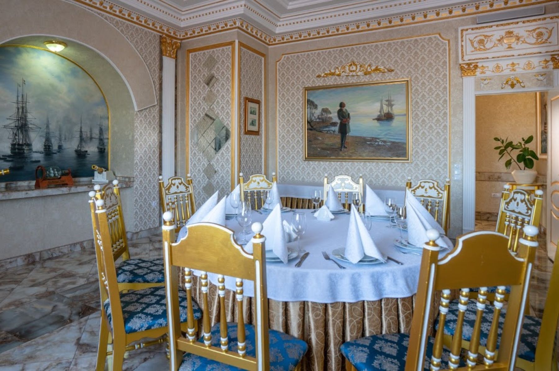 Ресторан, банкетный зал «Аренда ресторана отеля «Петровский причал» в Ростове-на-Дону» – фото №3