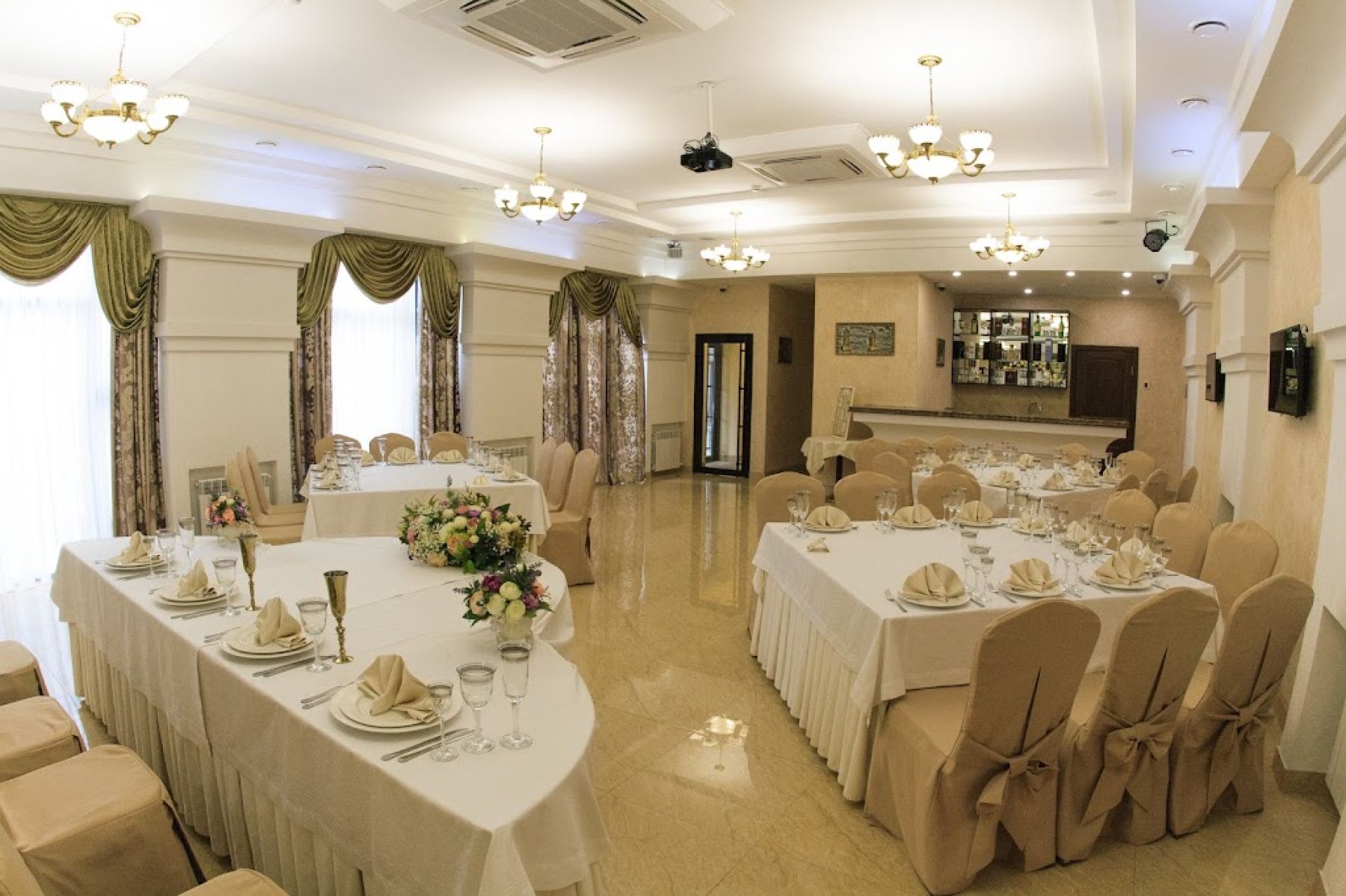 Ресторан, банкетный зал «Аренда ресторана «Валенсия» в Ростове-на-Дону» – фото №5