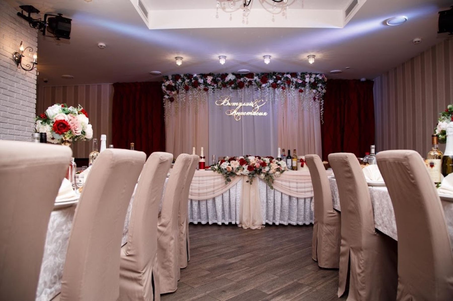 Ресторан, банкетный зал «Аренда ресторана «Лафайет» в Омске» – фото №2