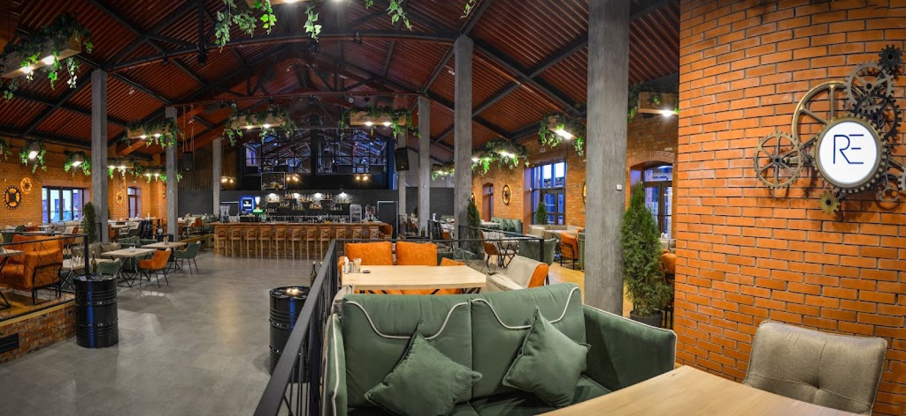 Ресторан, банкетный зал «Аренда ресторана "RE`конструкция" в Омске» – фото №4