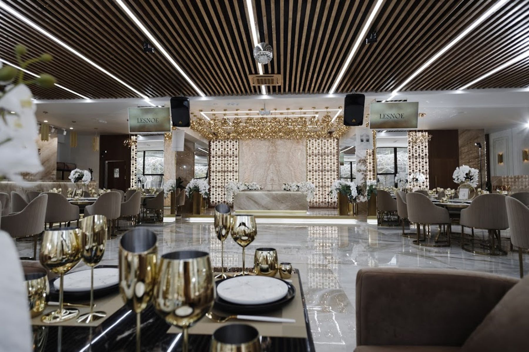 Ресторан, банкетный зал «Аренда "Банкет-холл LESNOE" в Омске» – фото №5