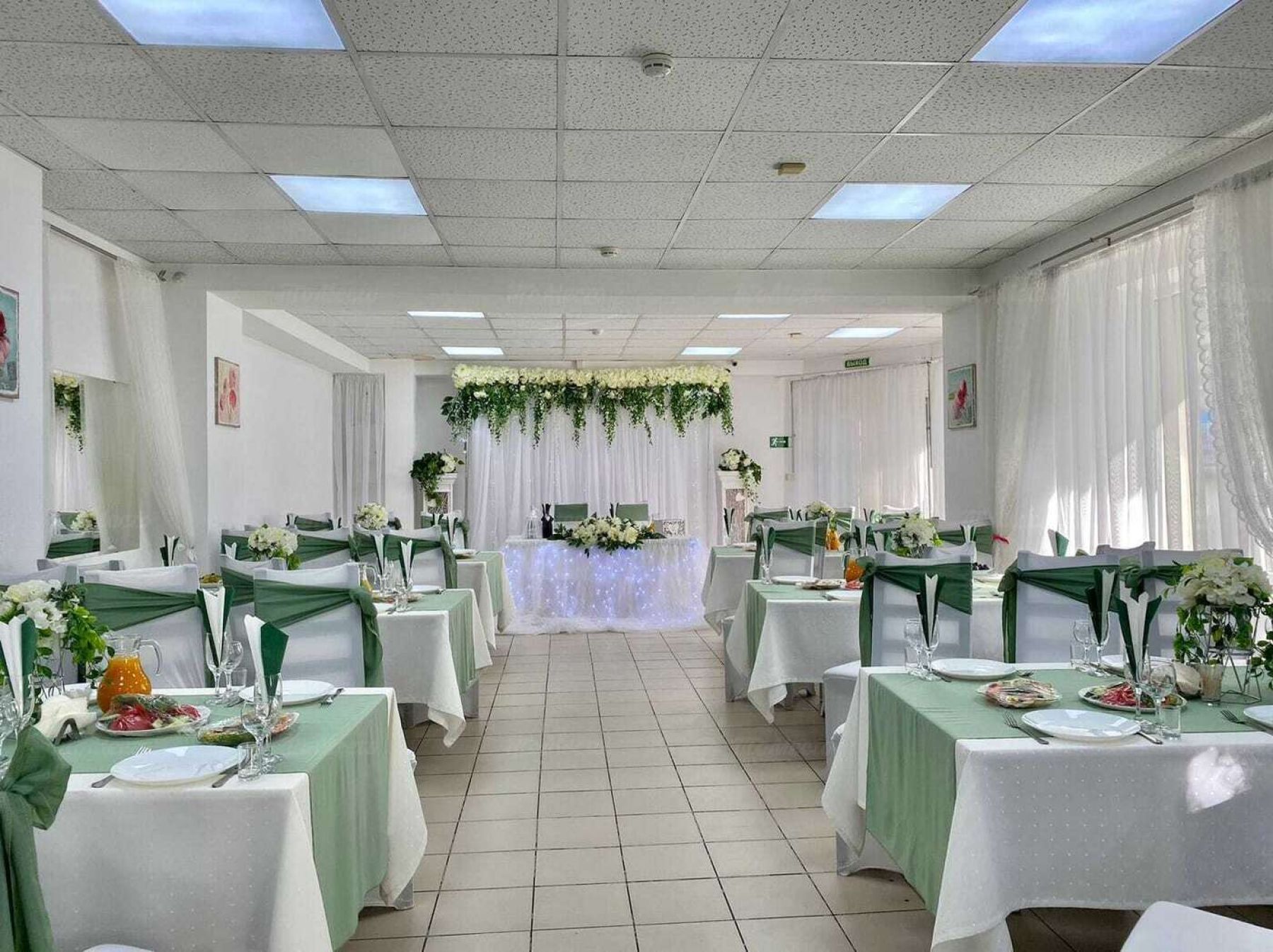 Ресторан, банкетный зал «Аренда ресторана "Любава" в Новосибирске» – фото №2